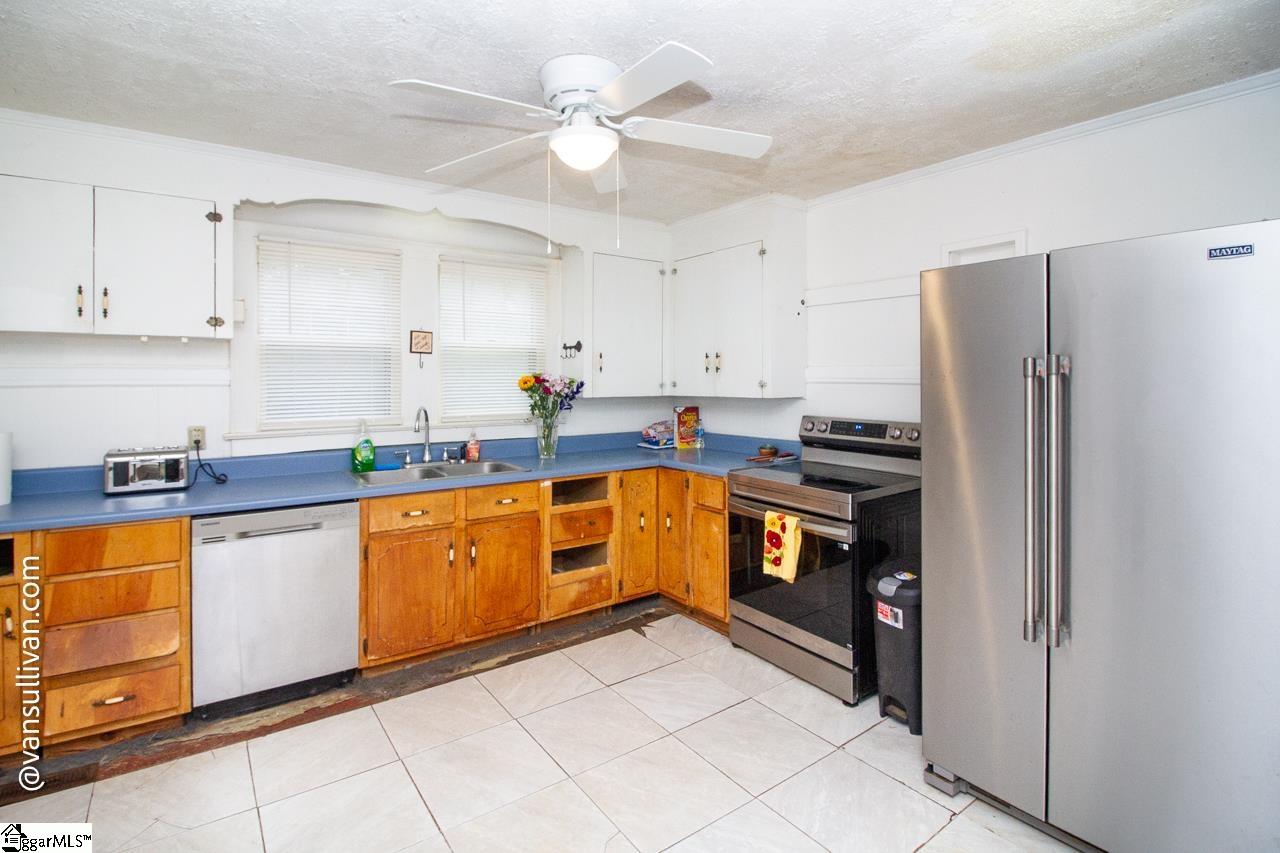 2833 Sunset Forest Drive