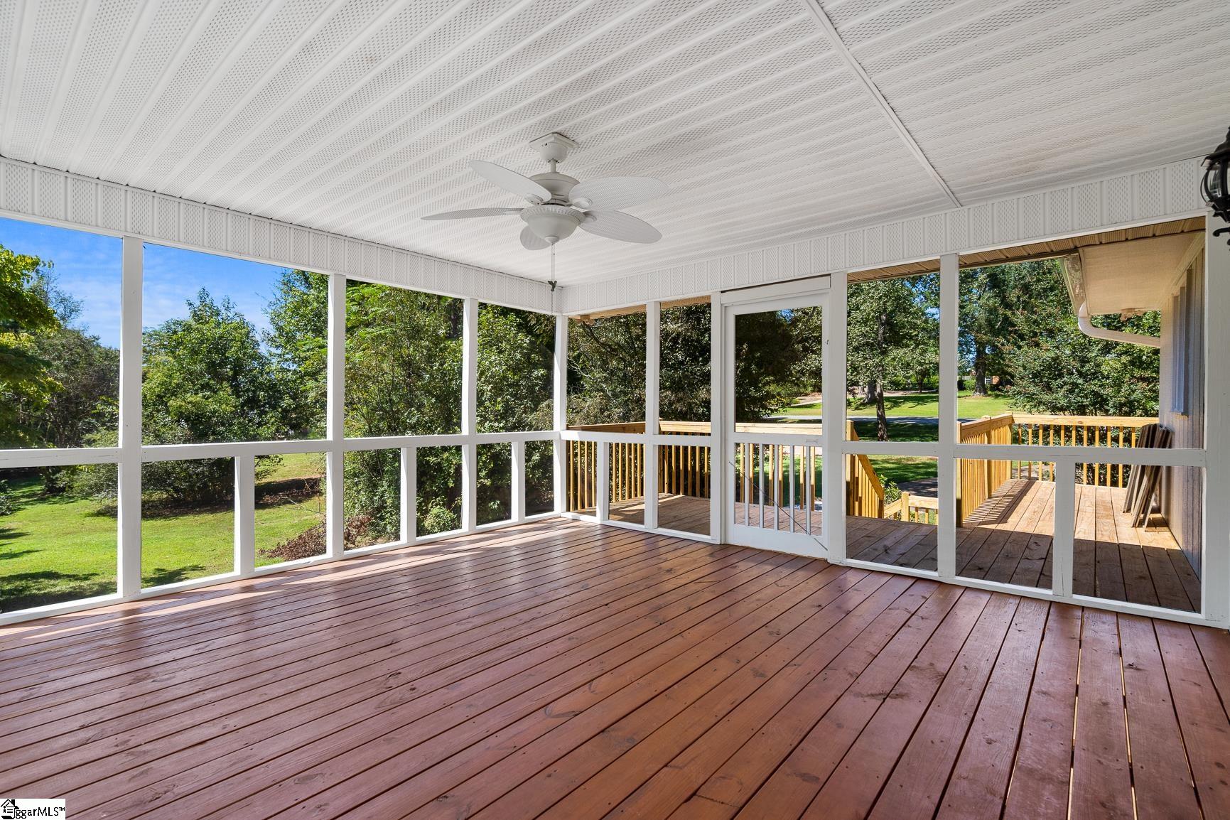 208 Williamsburg Road