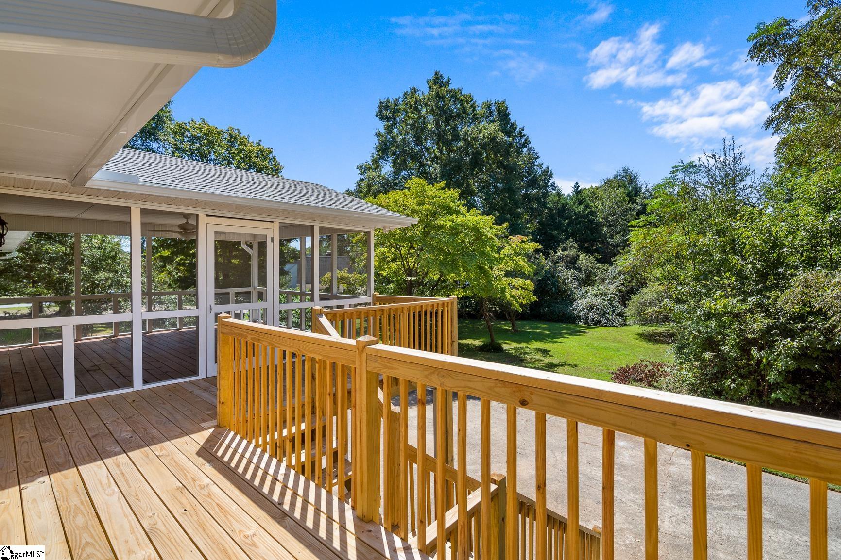 208 Williamsburg Road