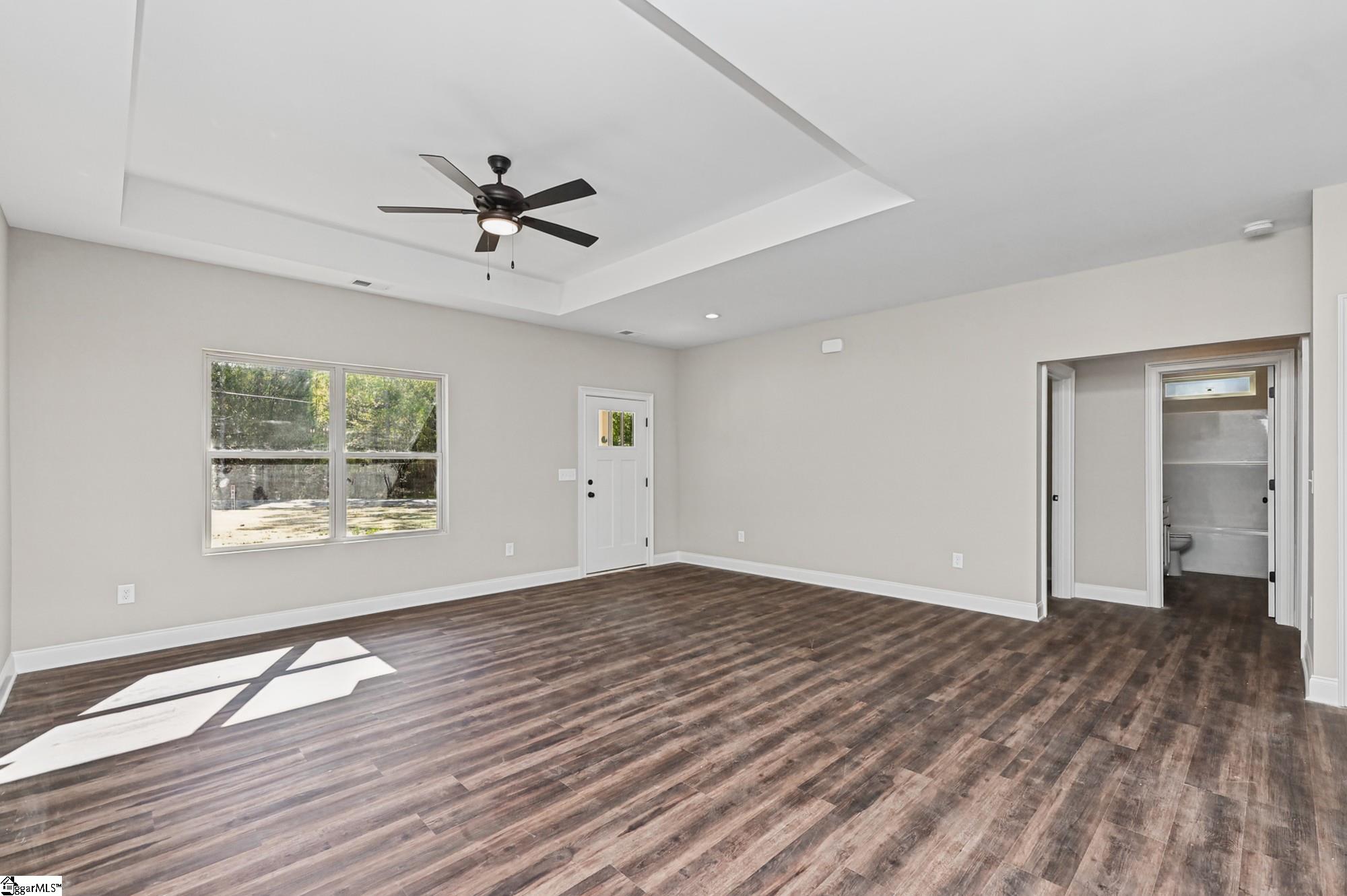 552 Hellams Road