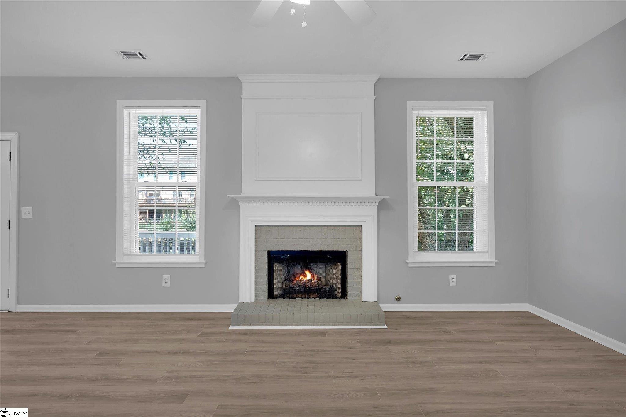 412 Woodruff Lake Way
