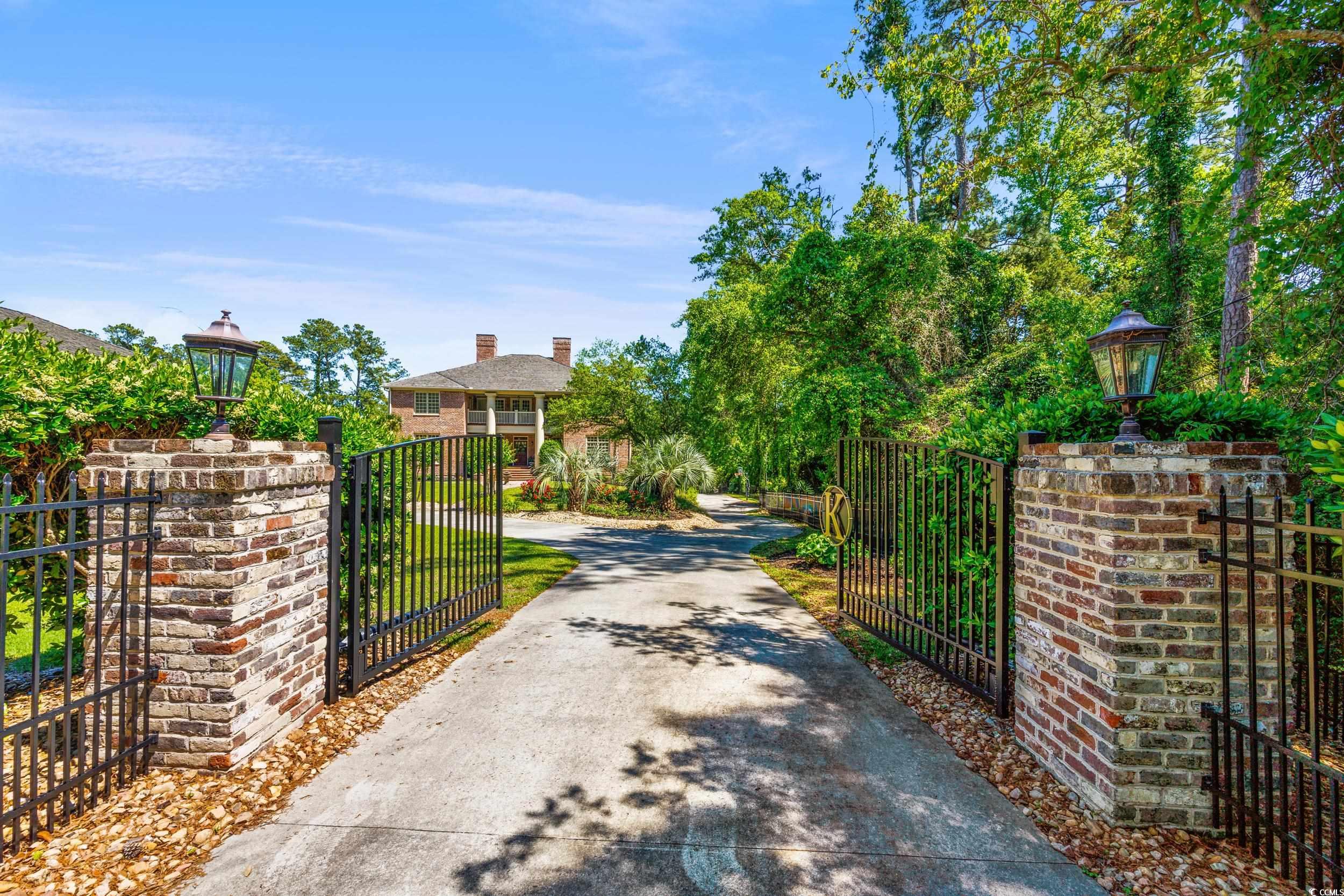 9502 Lake Dr.