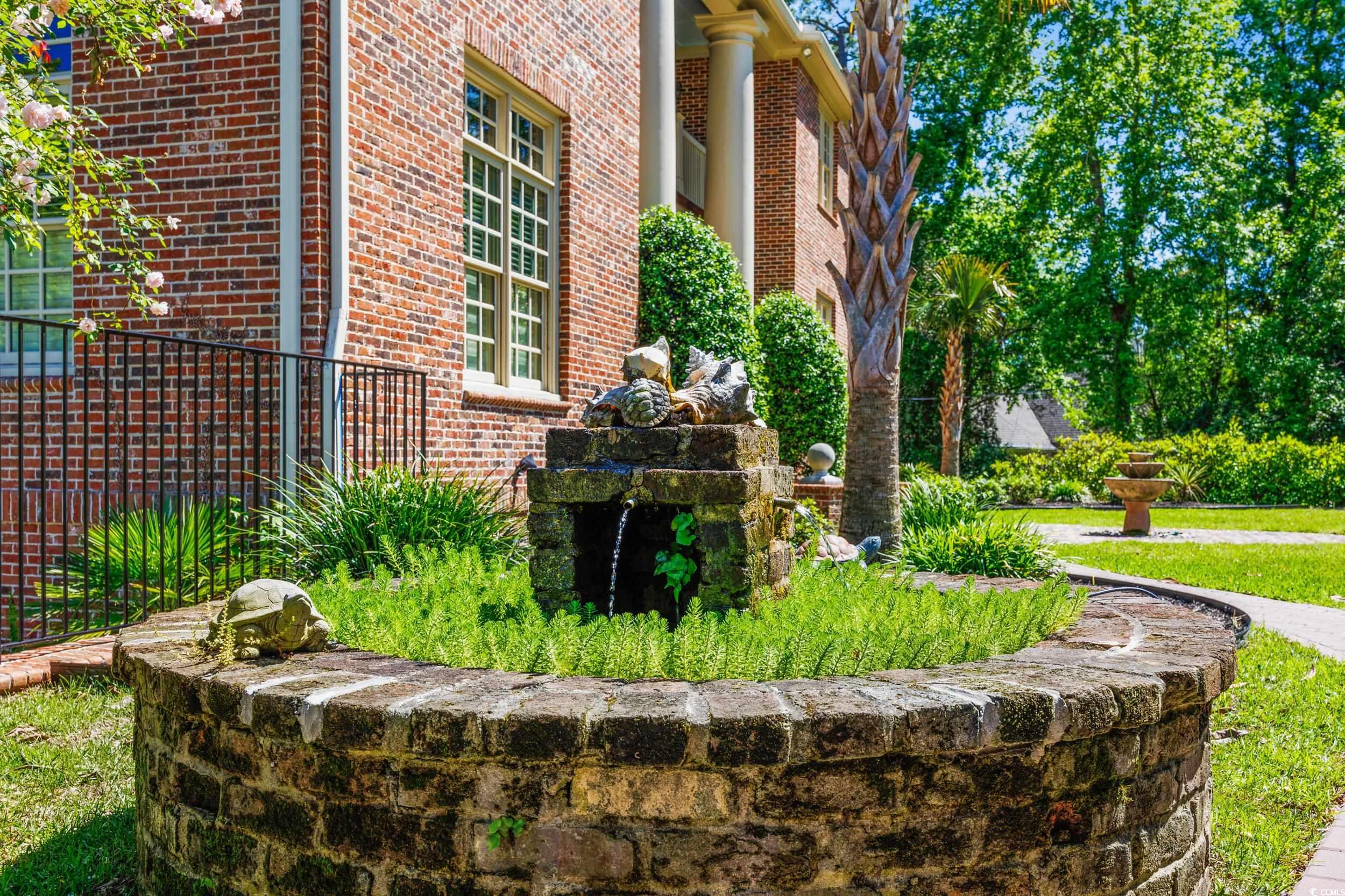 9502 Lake Dr.
