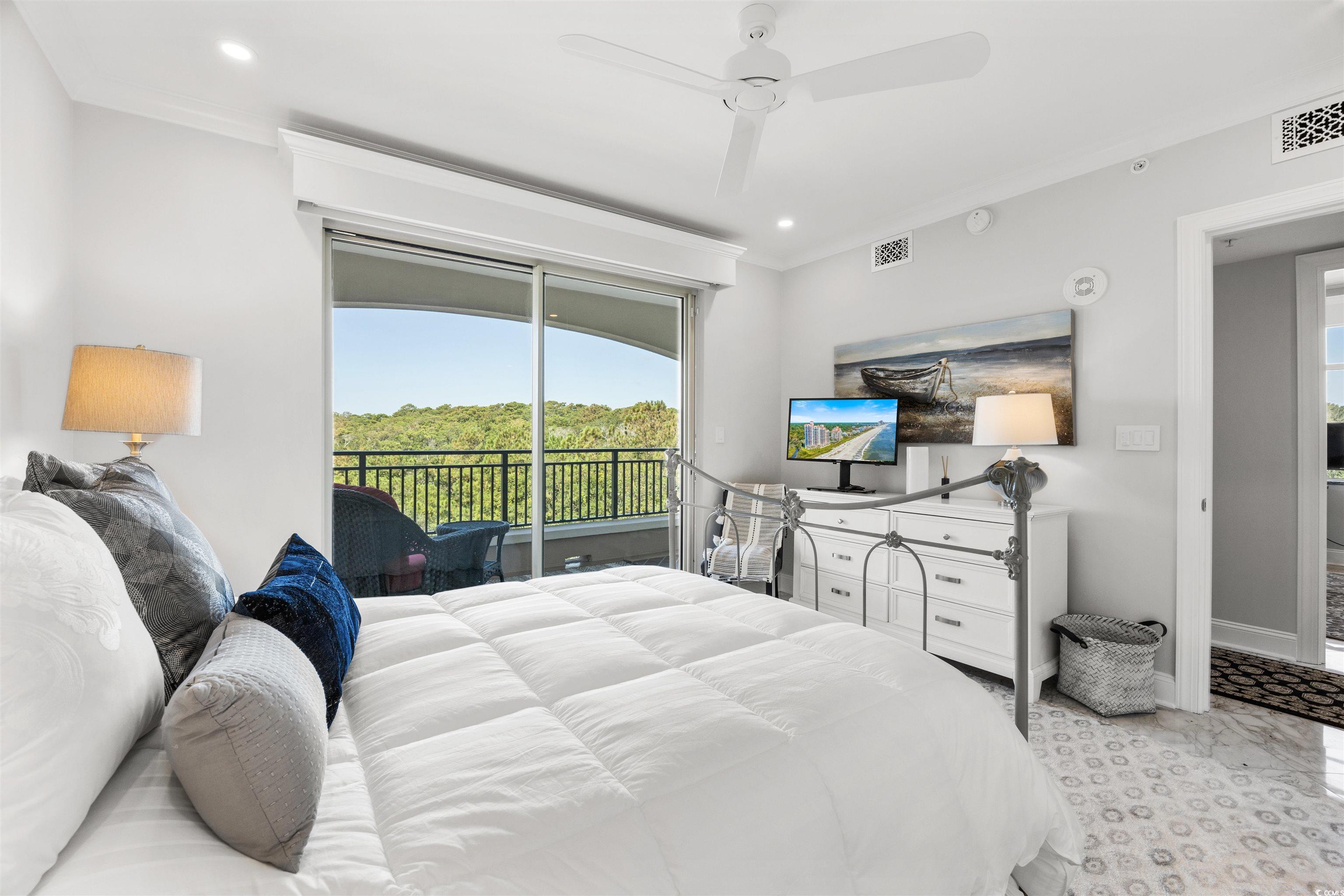 130 Vista Del Mar Ln. Unit: 1-301