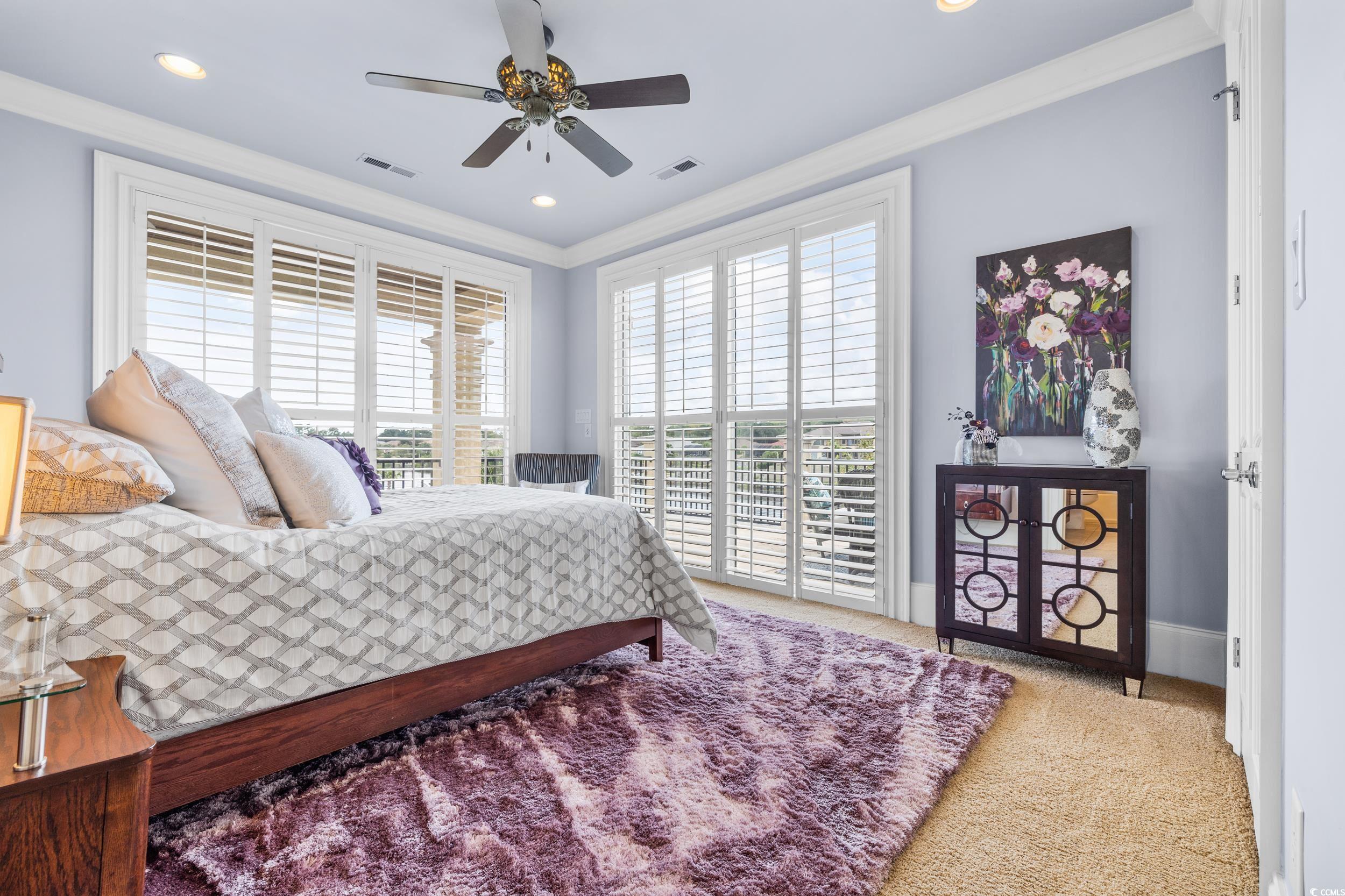 9285 Marina Pkwy.