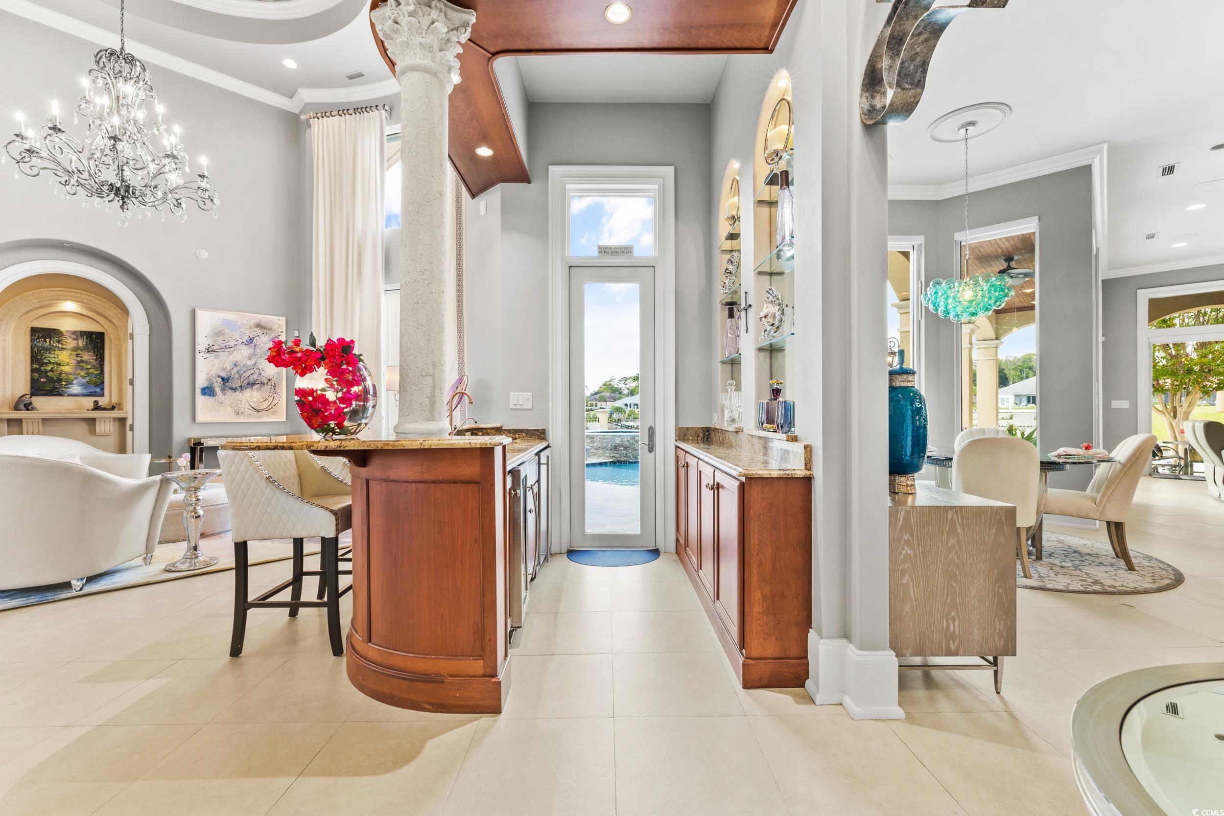 9285 Marina Pkwy.