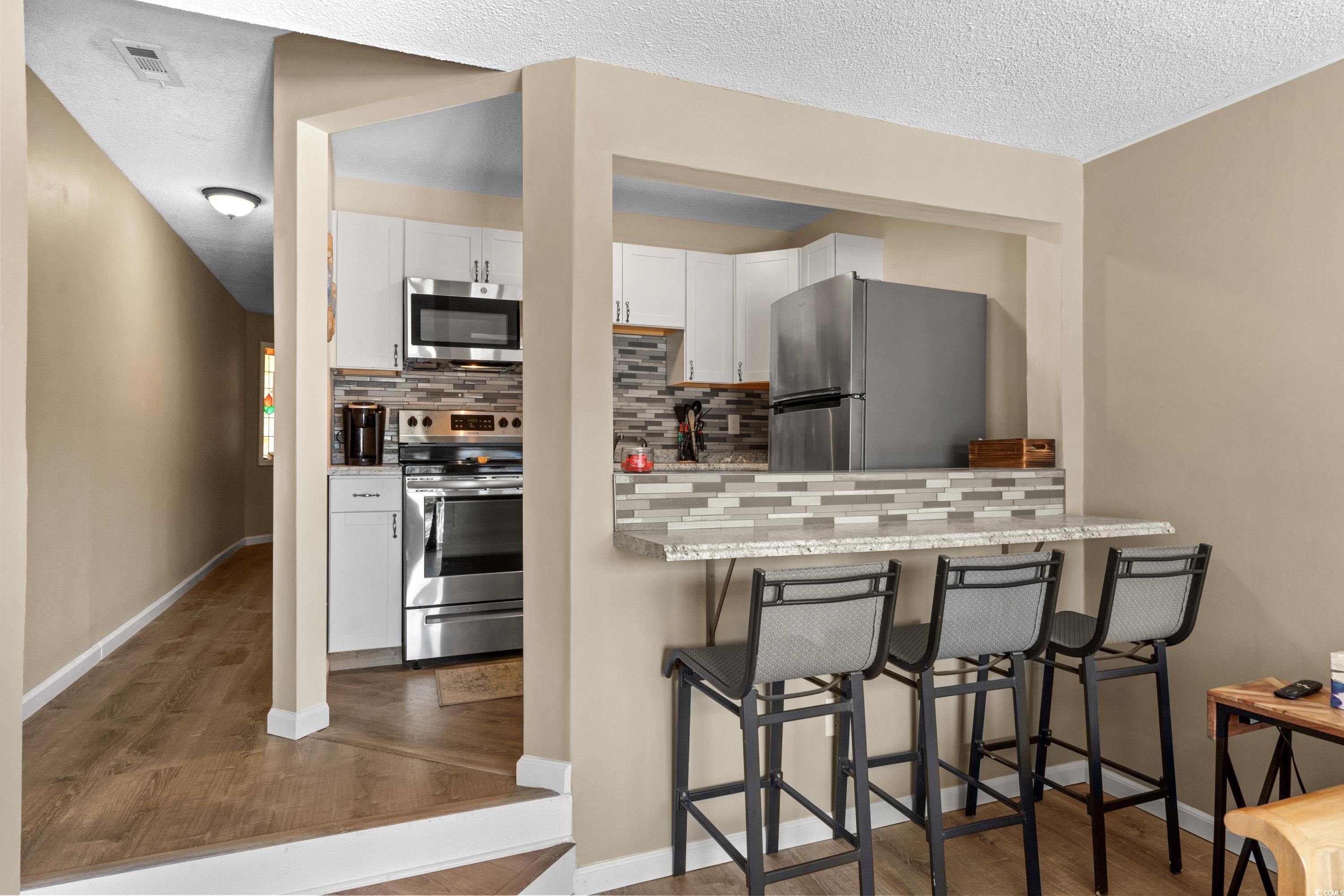 625 N Waccamaw Dr. Unit: 107