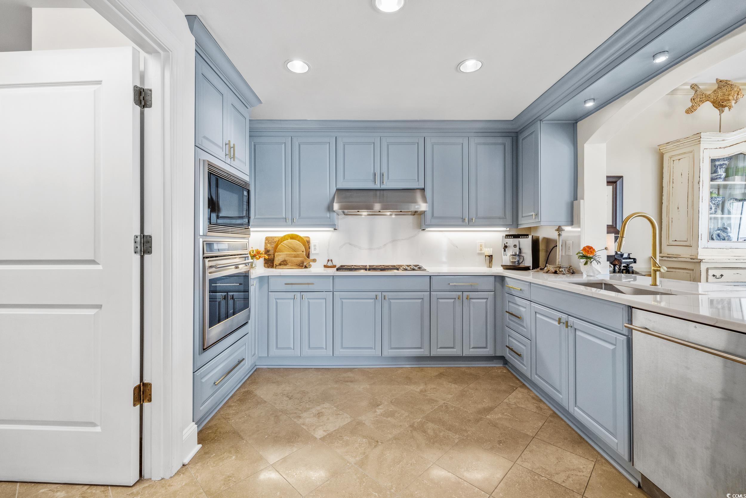 122 Vista Del Mar Ln. Unit: 2-302