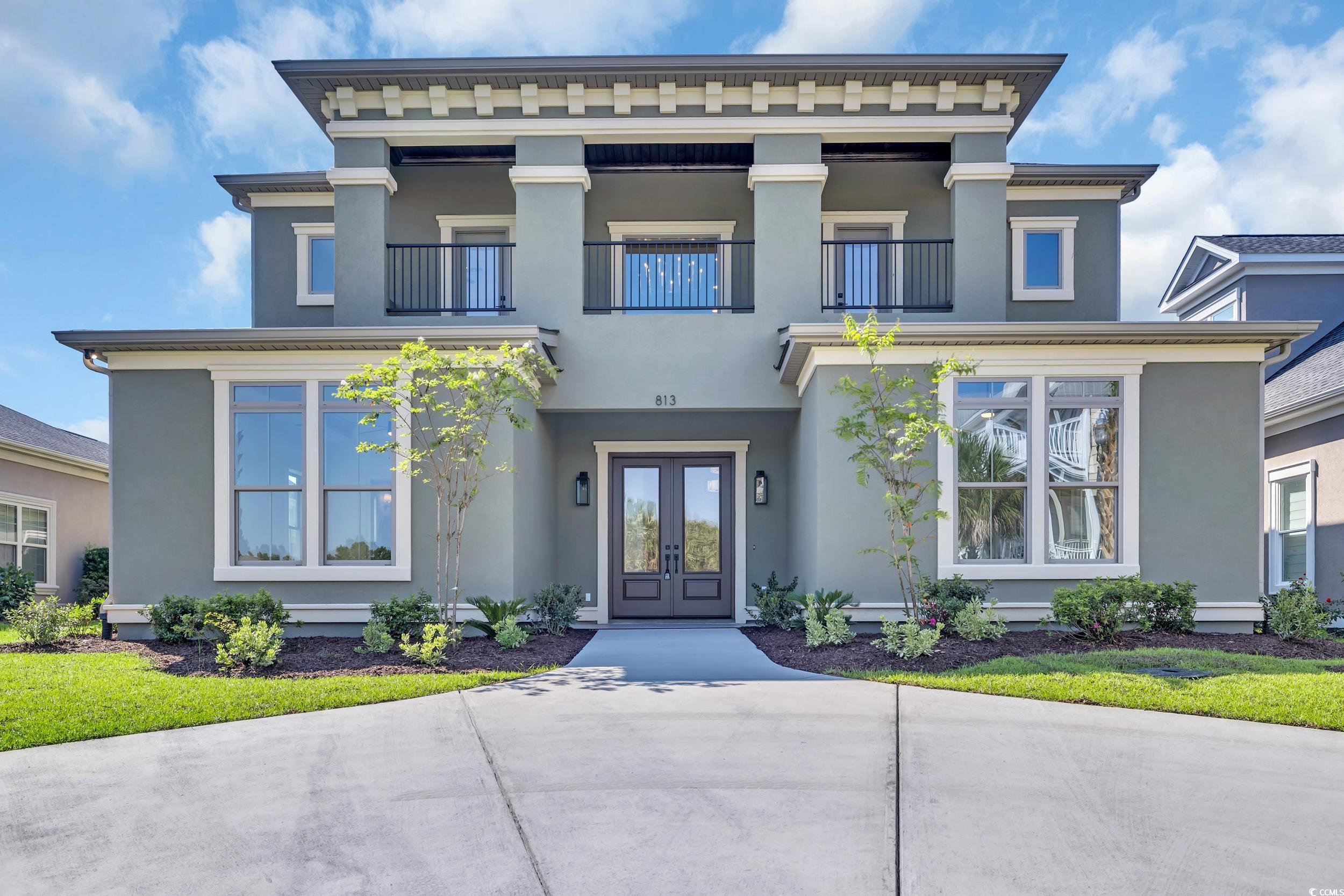 813 Bluffview Dr.