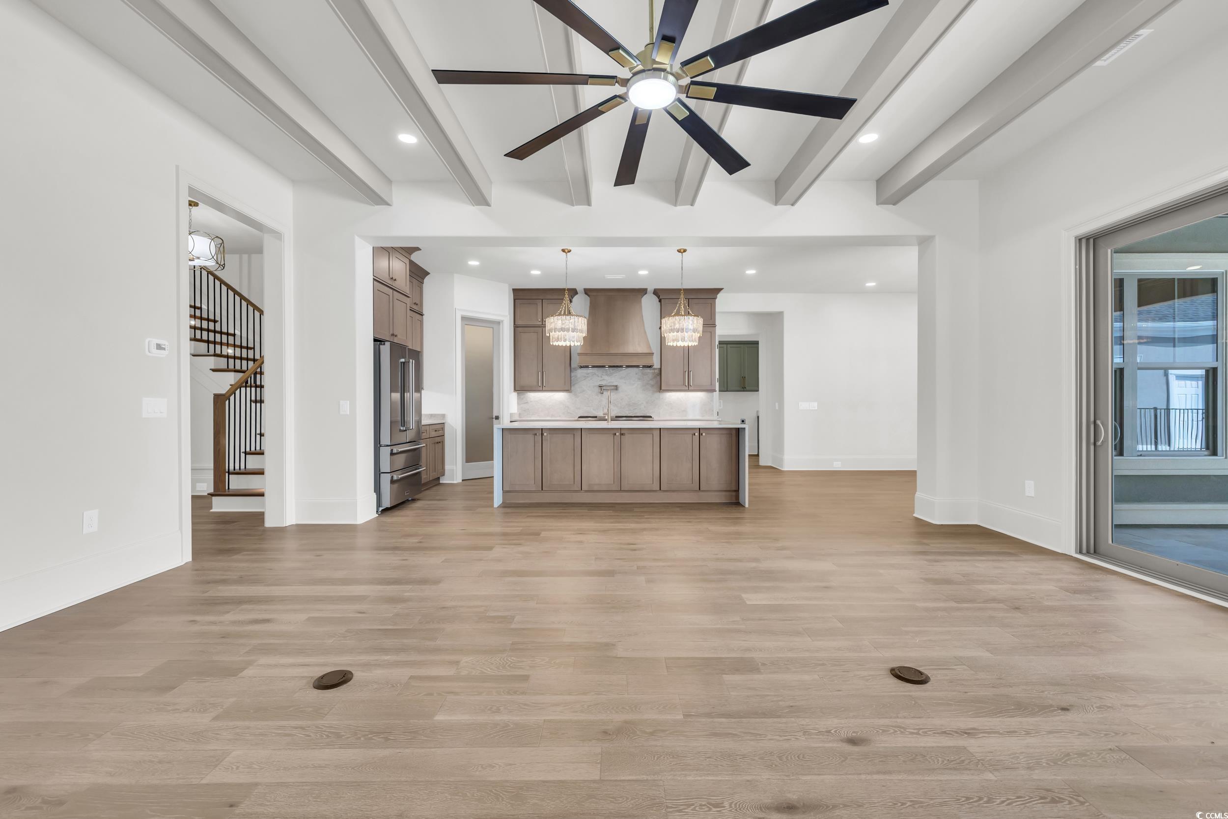 813 Bluffview Dr.