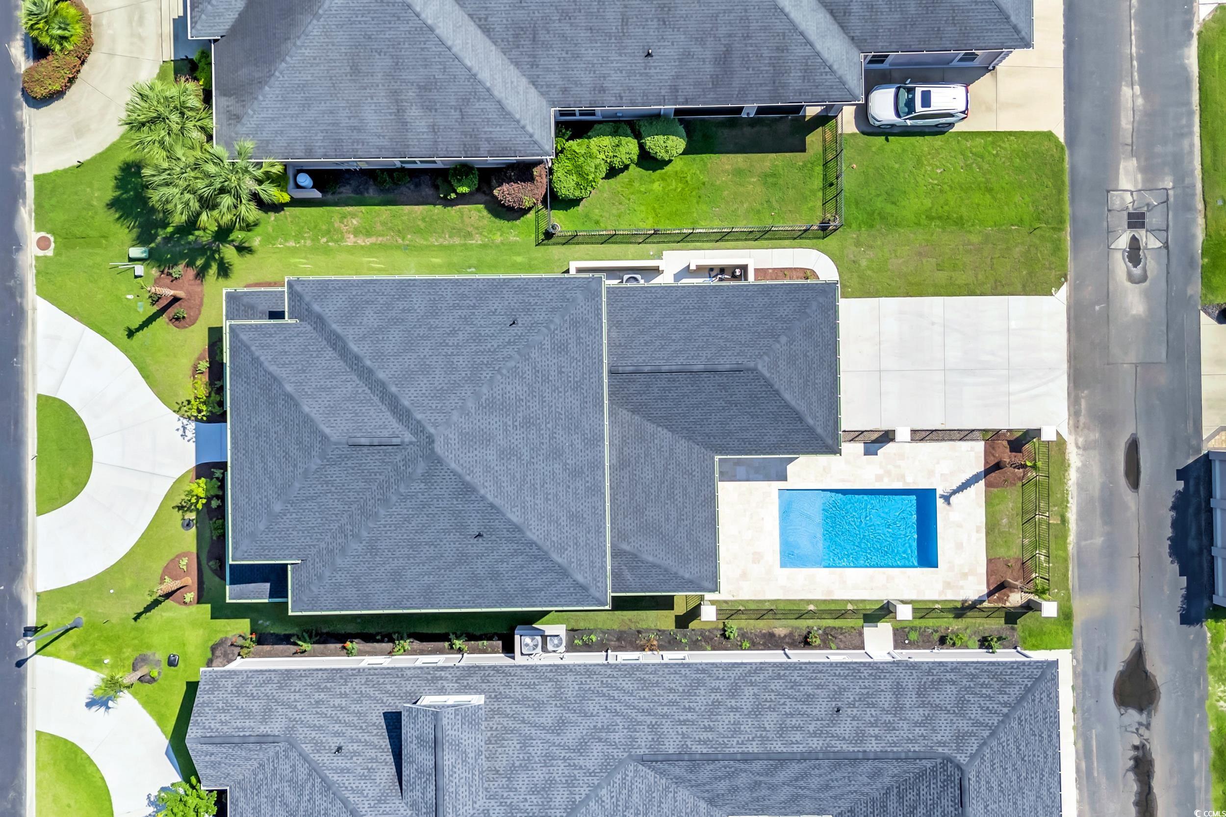 813 Bluffview Dr.