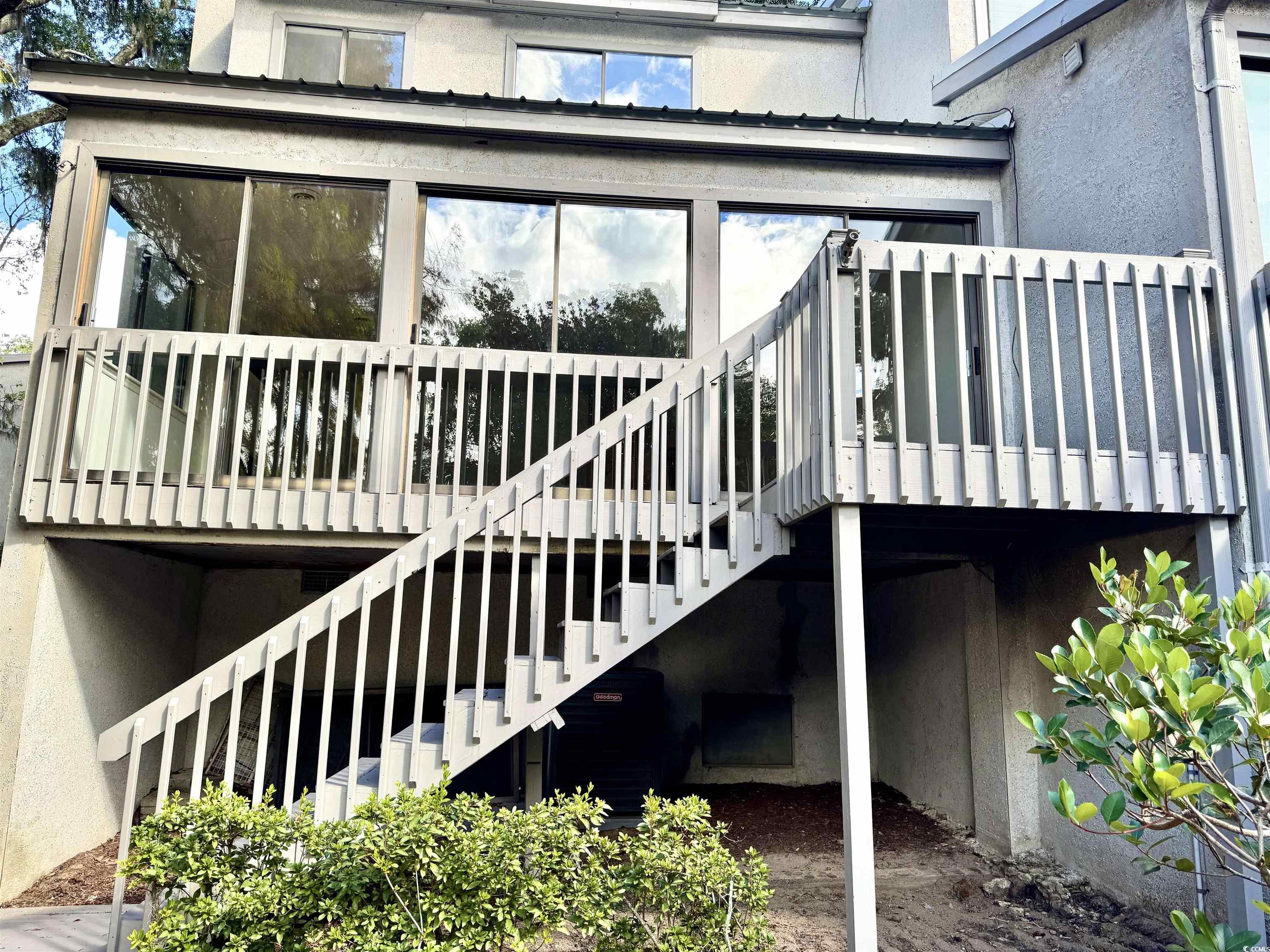 31 Battery White Ct. Unit: 1005