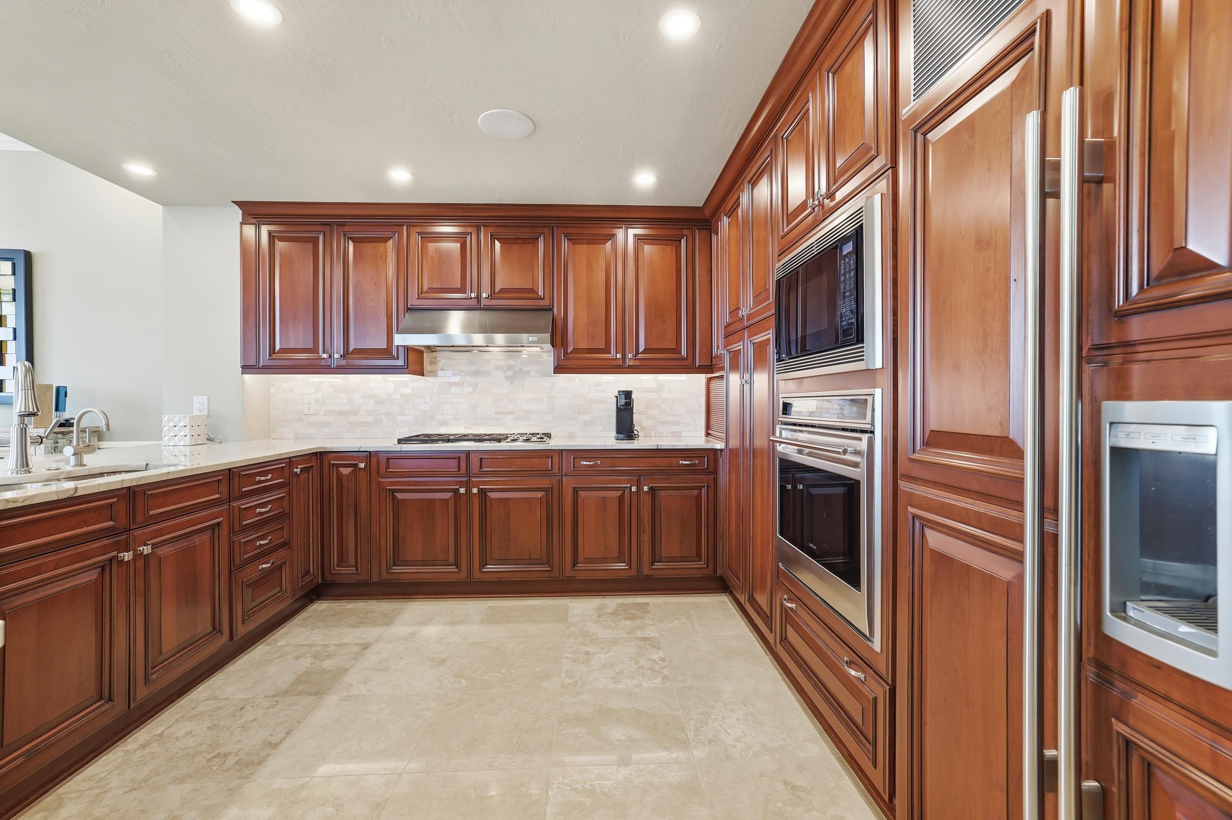 122 Vista Del Mar Ln. Unit: 2-403
