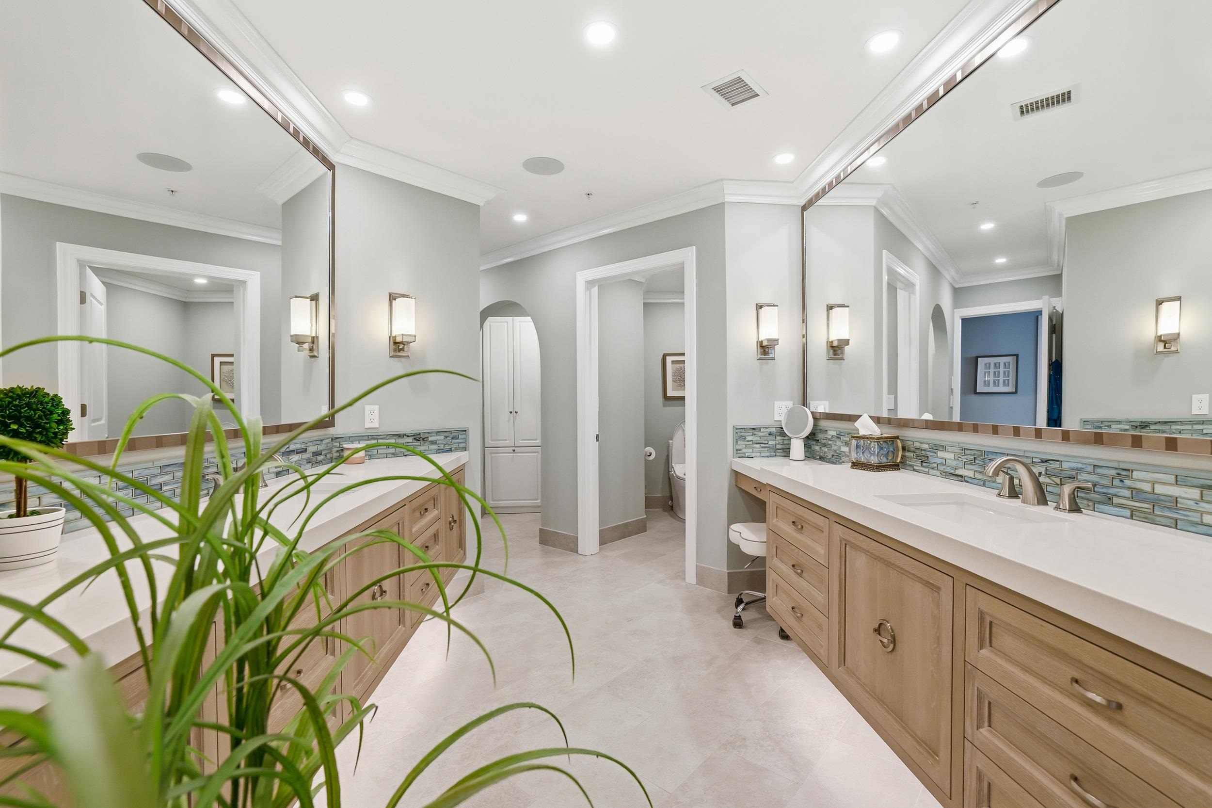 122 Vista Del Mar Ln. Unit: 2-403