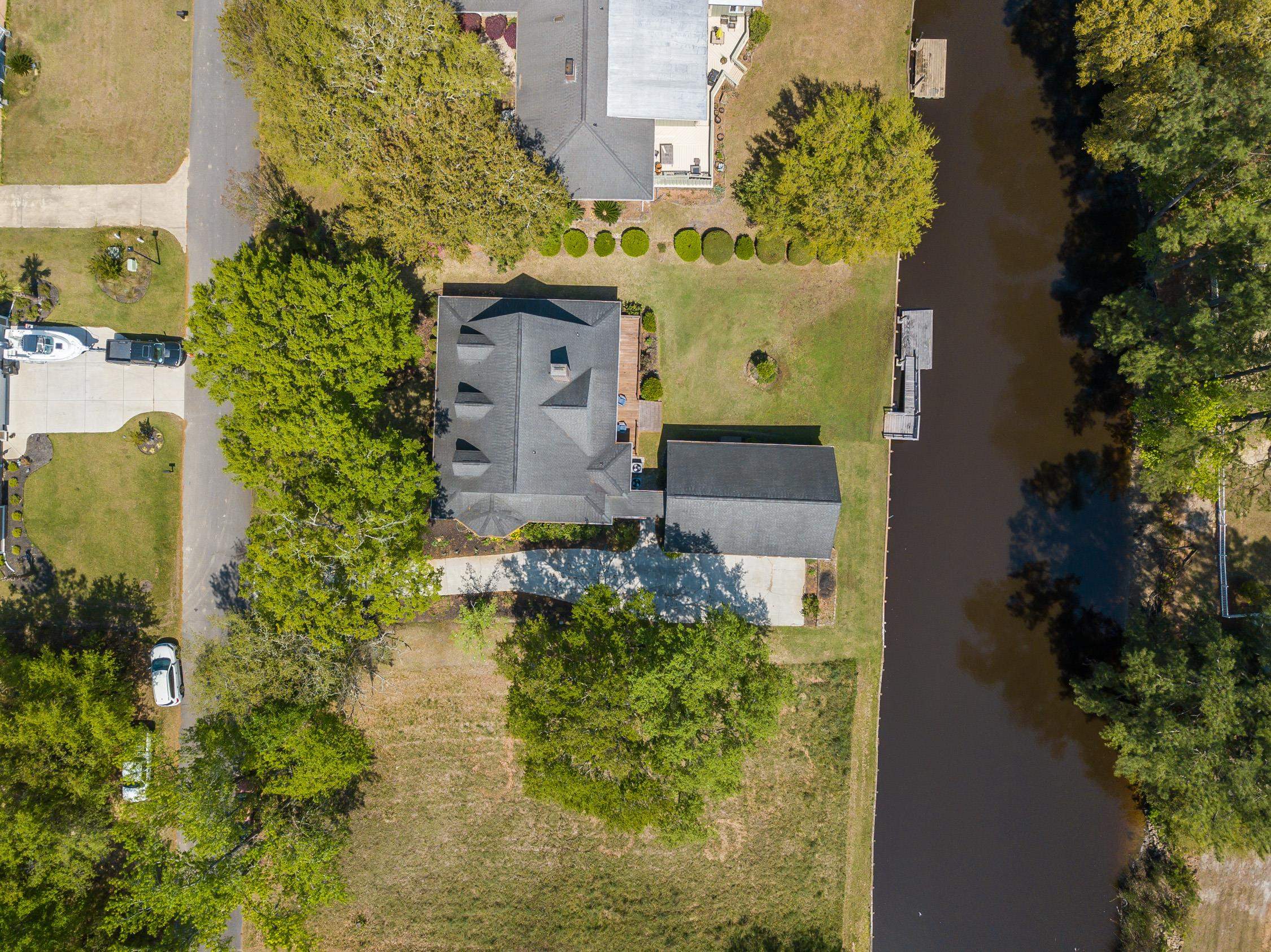 94 John Green Ln.