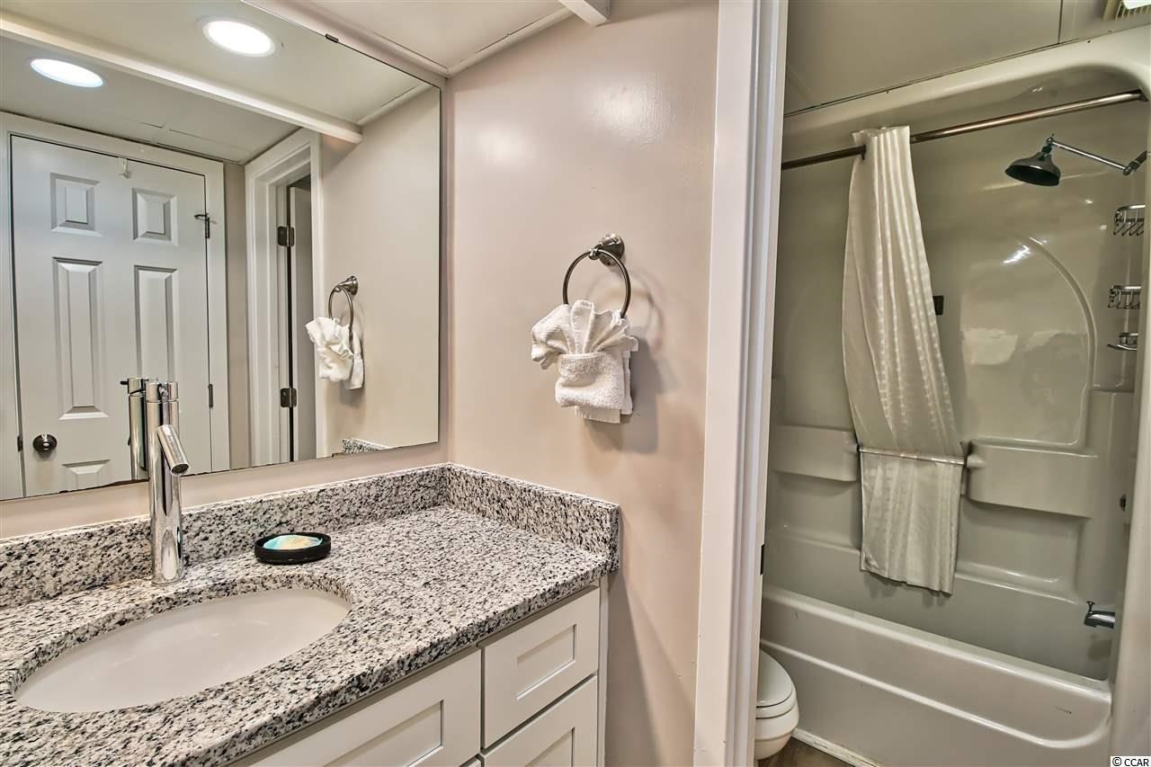 601 Retreat Beach Circle Unit: 224