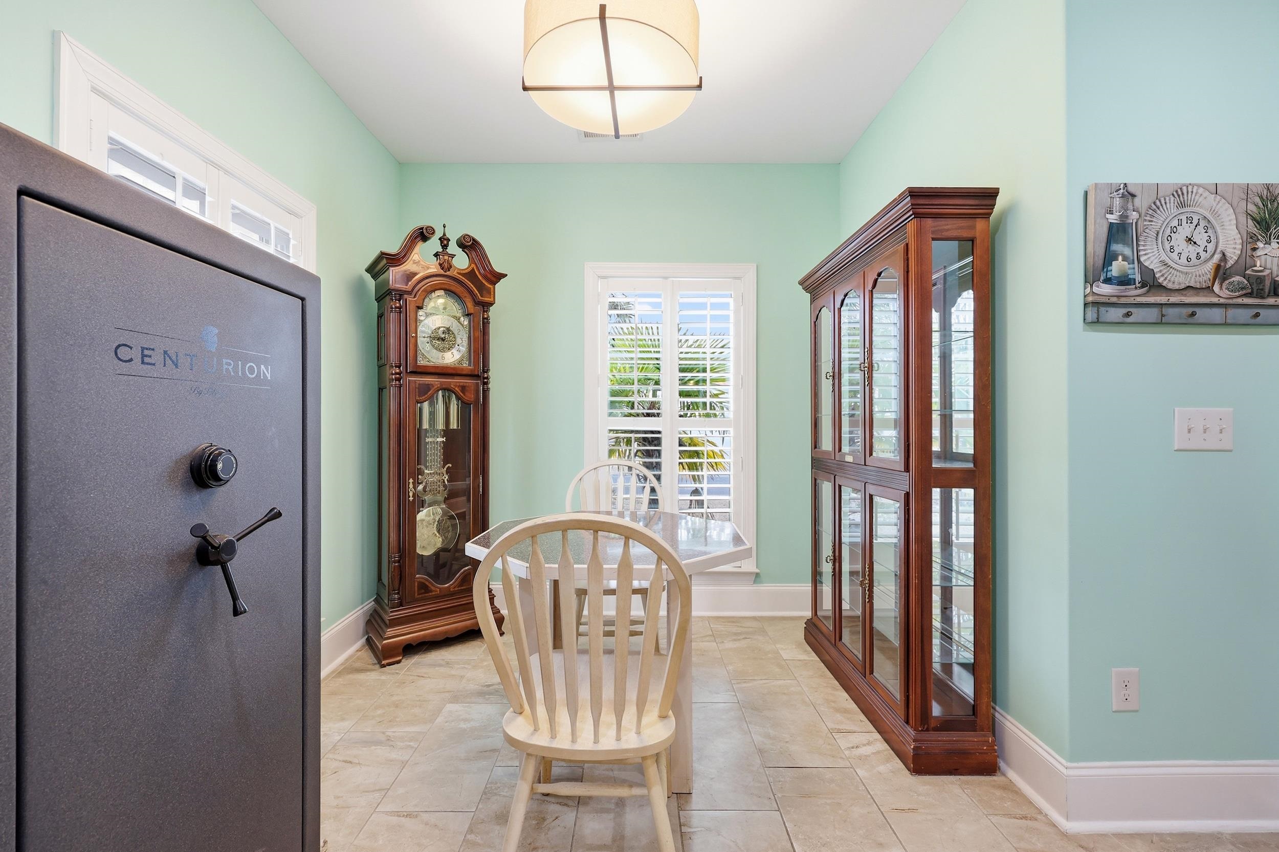330 Mesa Grande Dr.