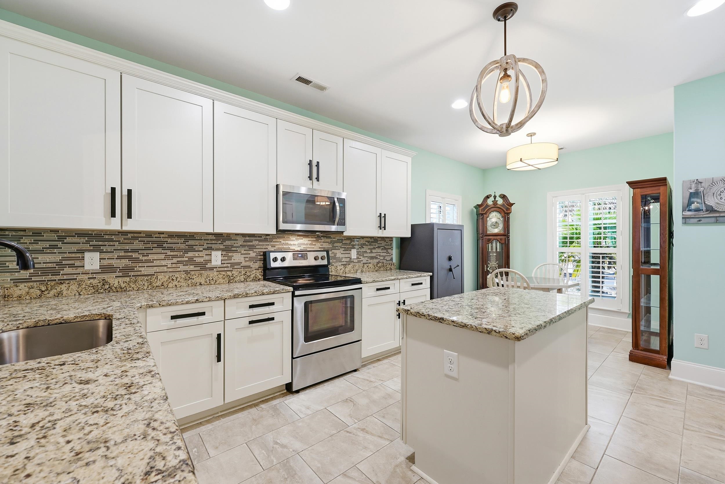 330 Mesa Grande Dr.