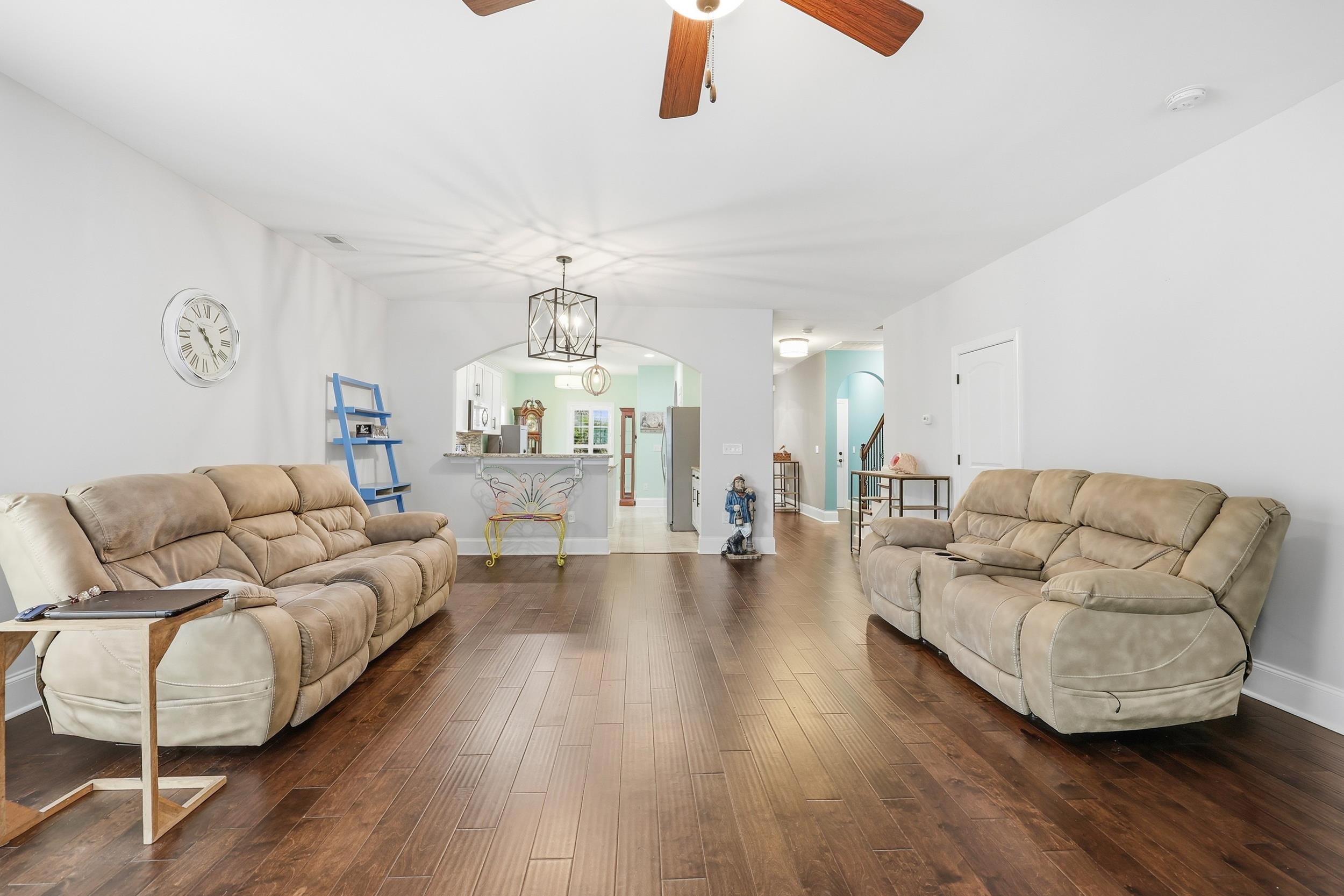 330 Mesa Grande Dr.