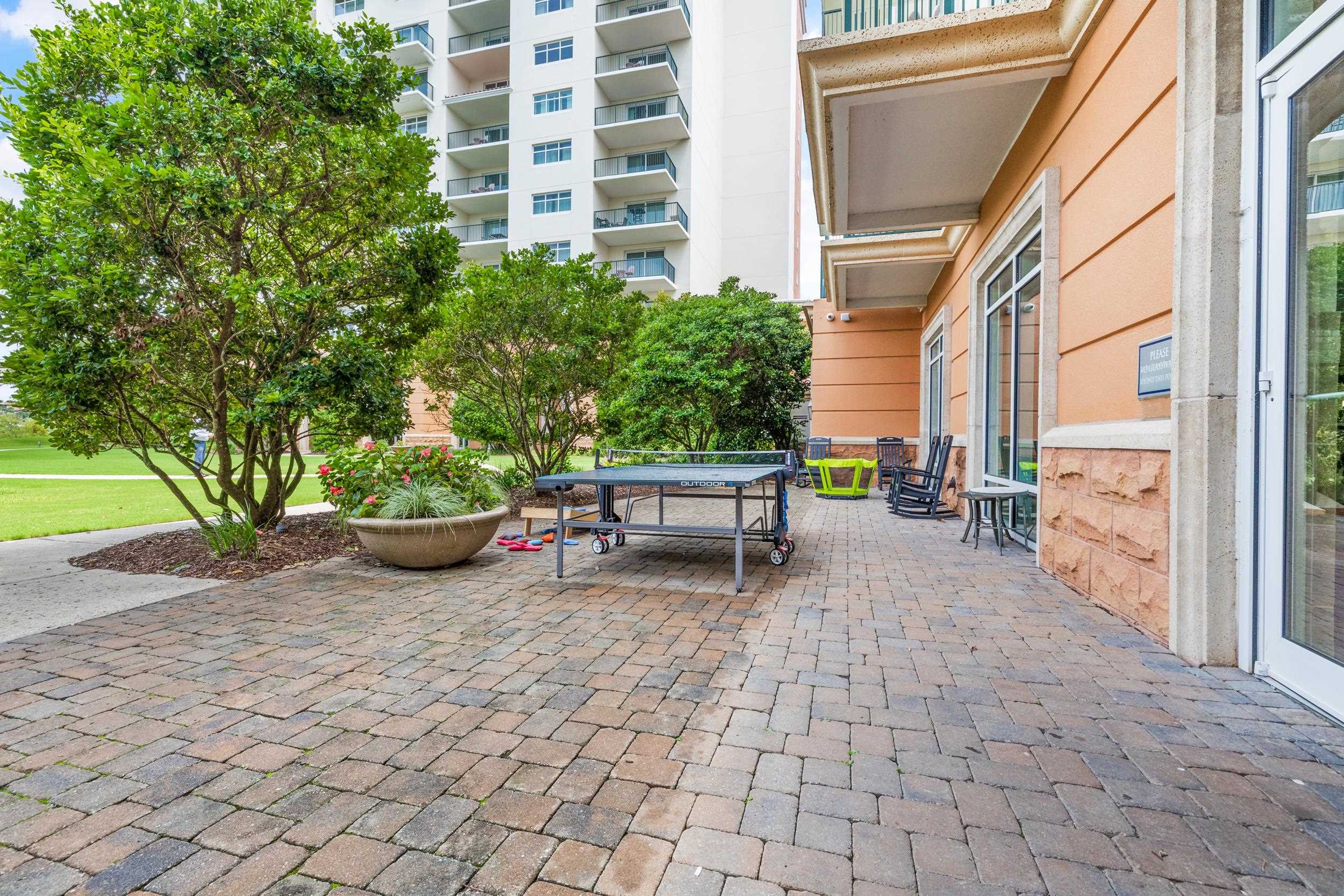 8121 Amalfi Pl. Unit: 4-404