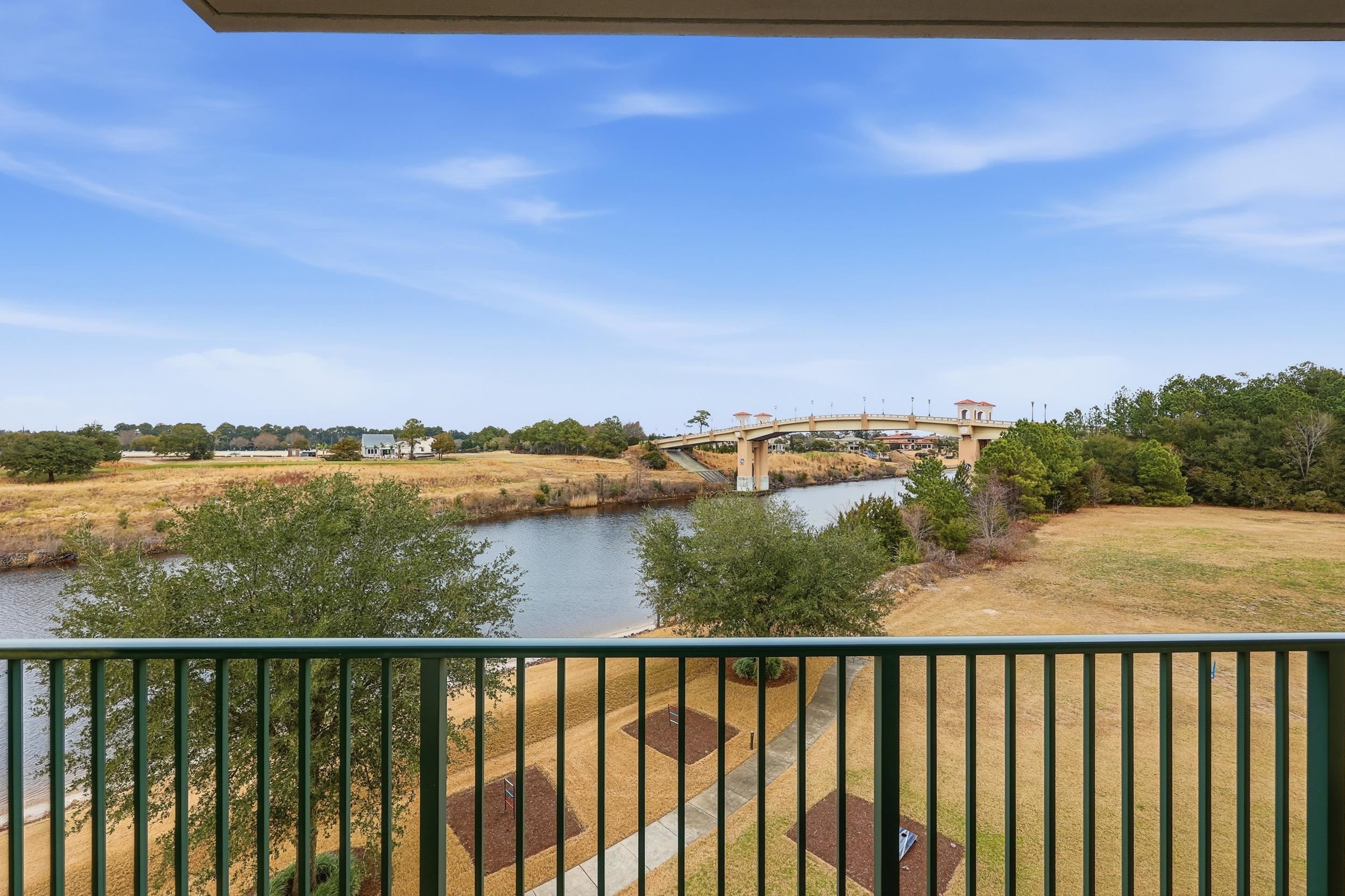 8121 Amalfi Pl. Unit: 4-404