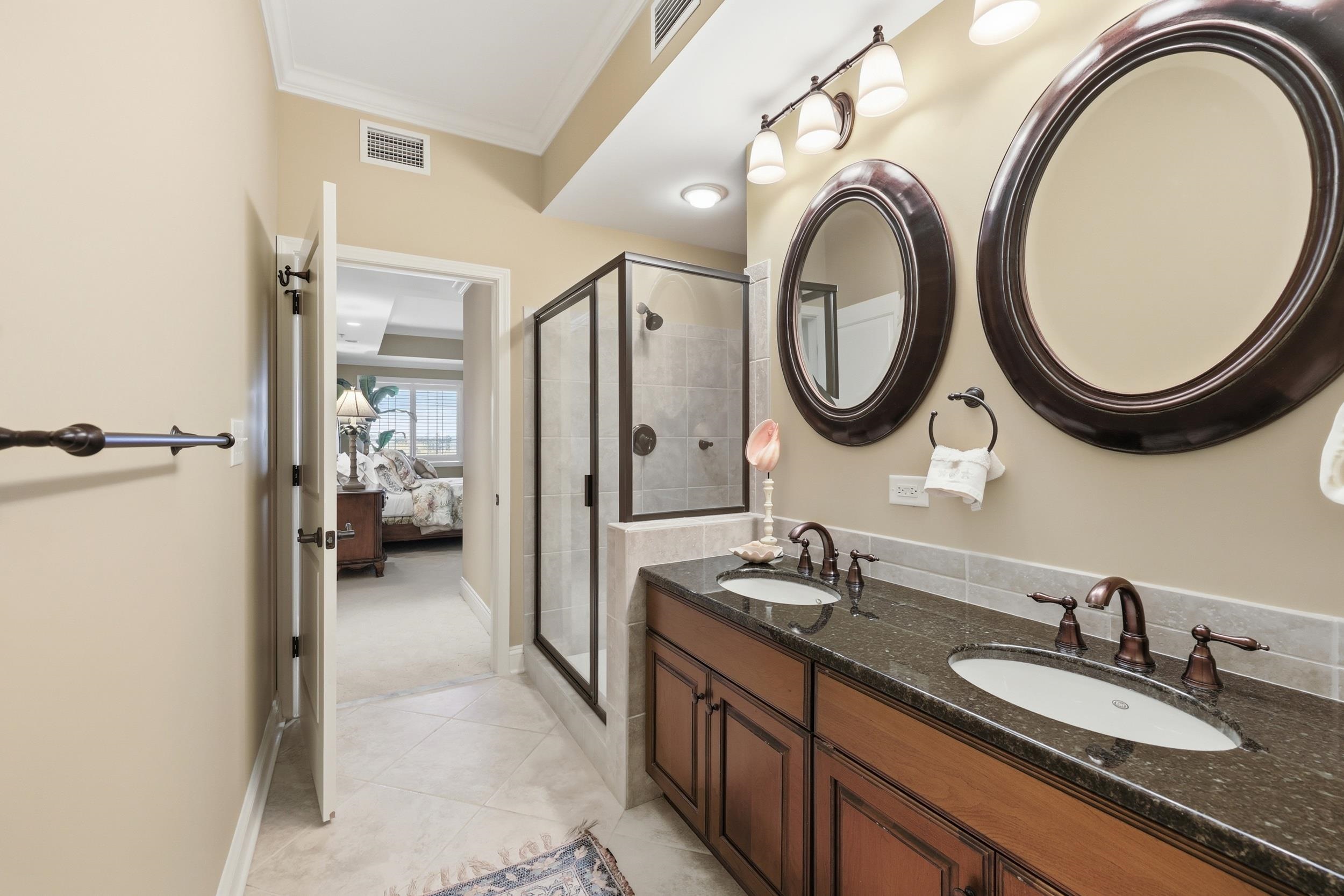 9547 Edgerton Dr. Unit: #606