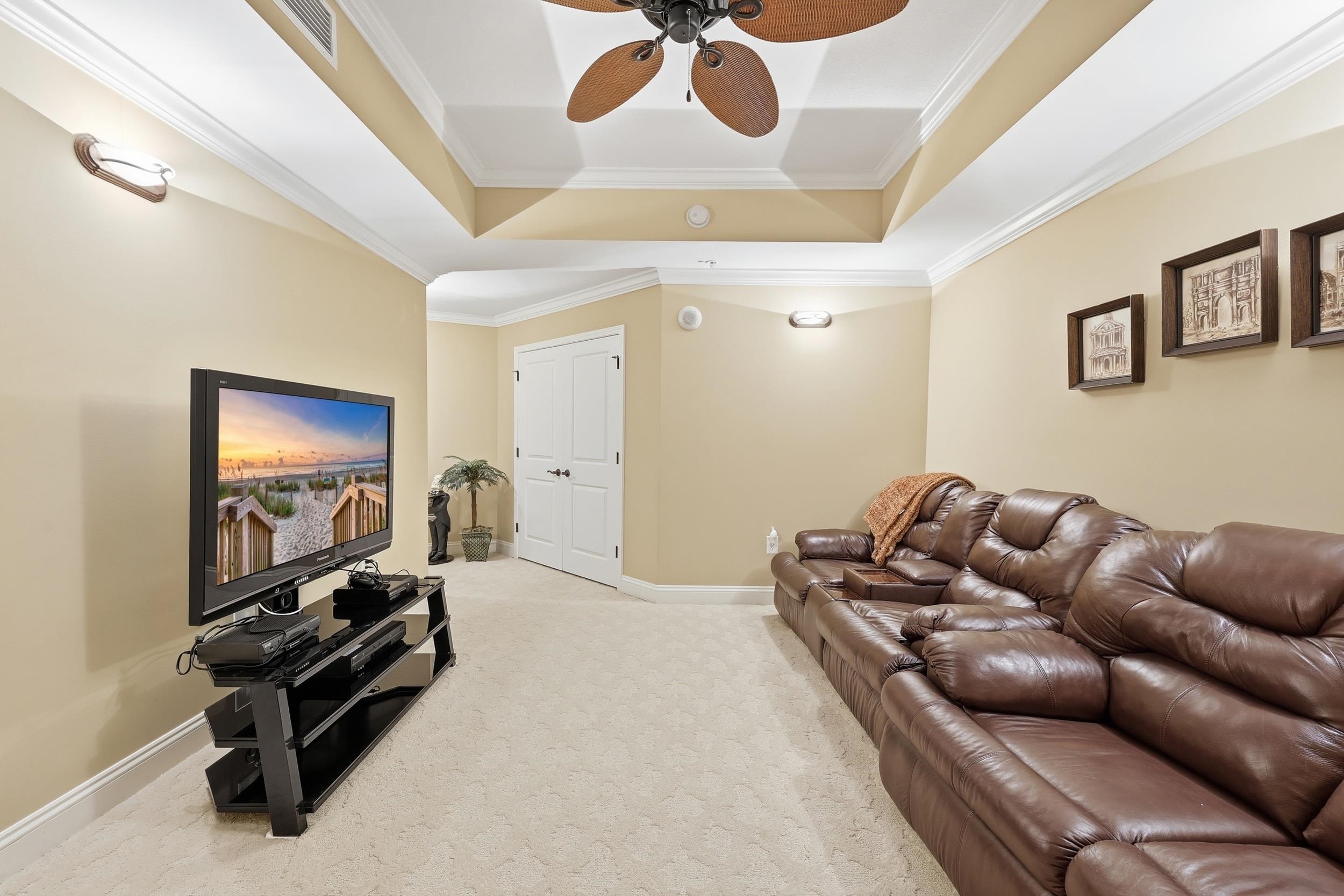 9547 Edgerton Dr. Unit: #606