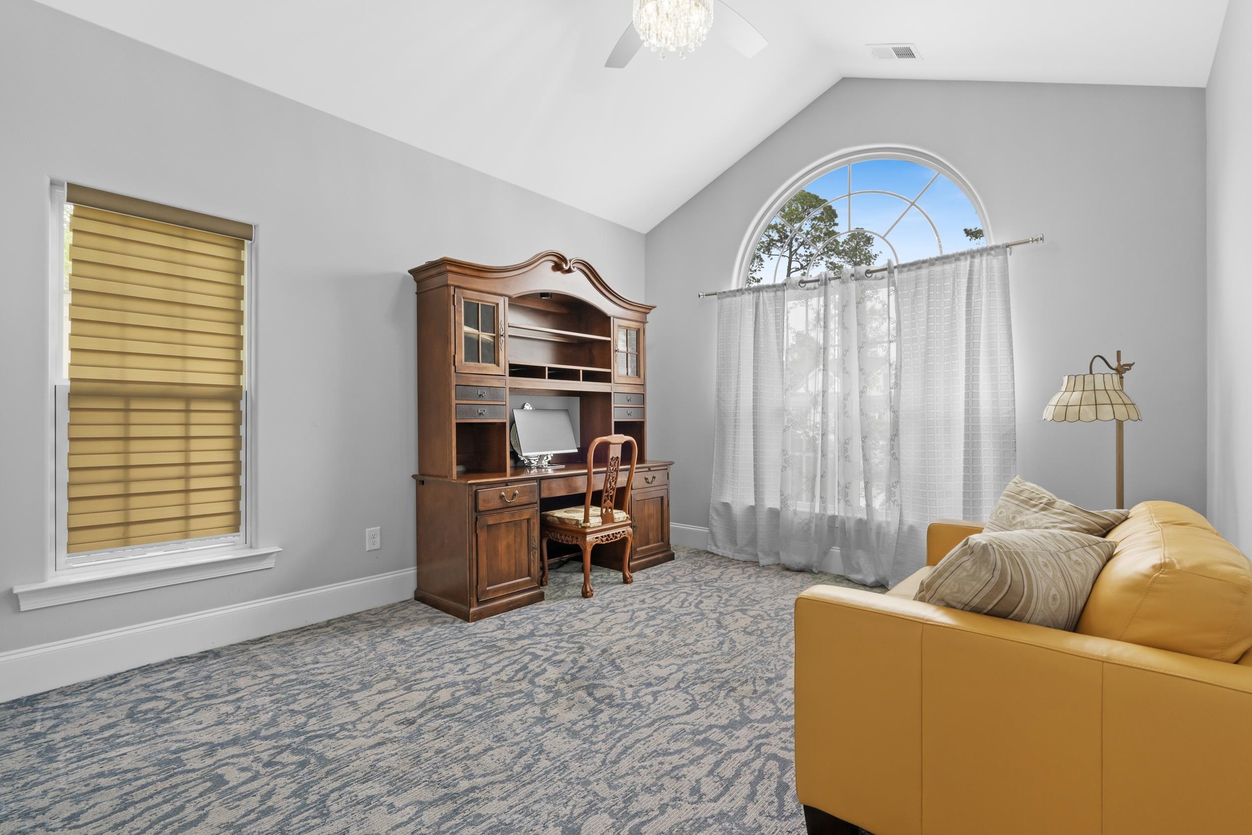 2851 McLeod Ln.