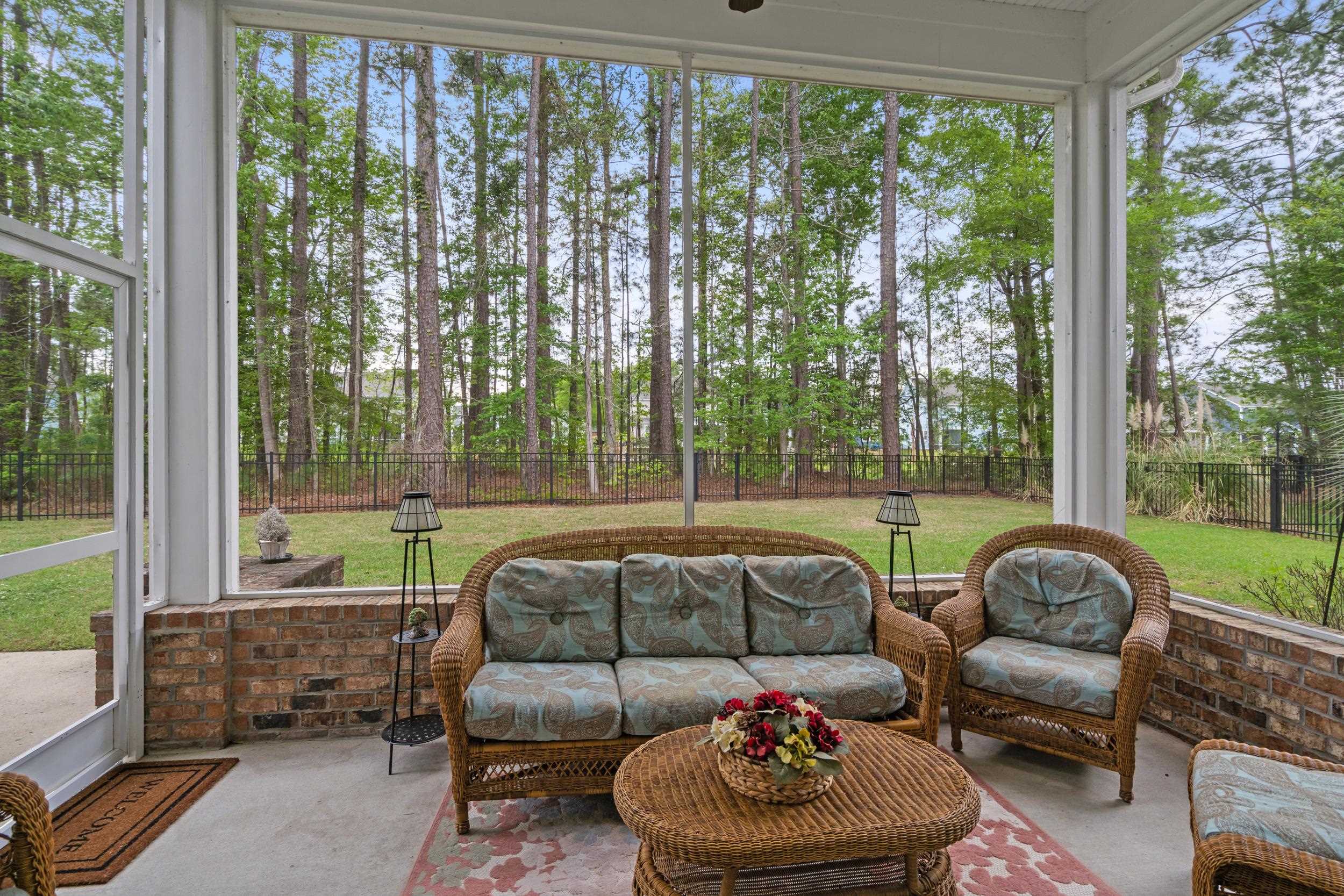 2851 McLeod Ln.