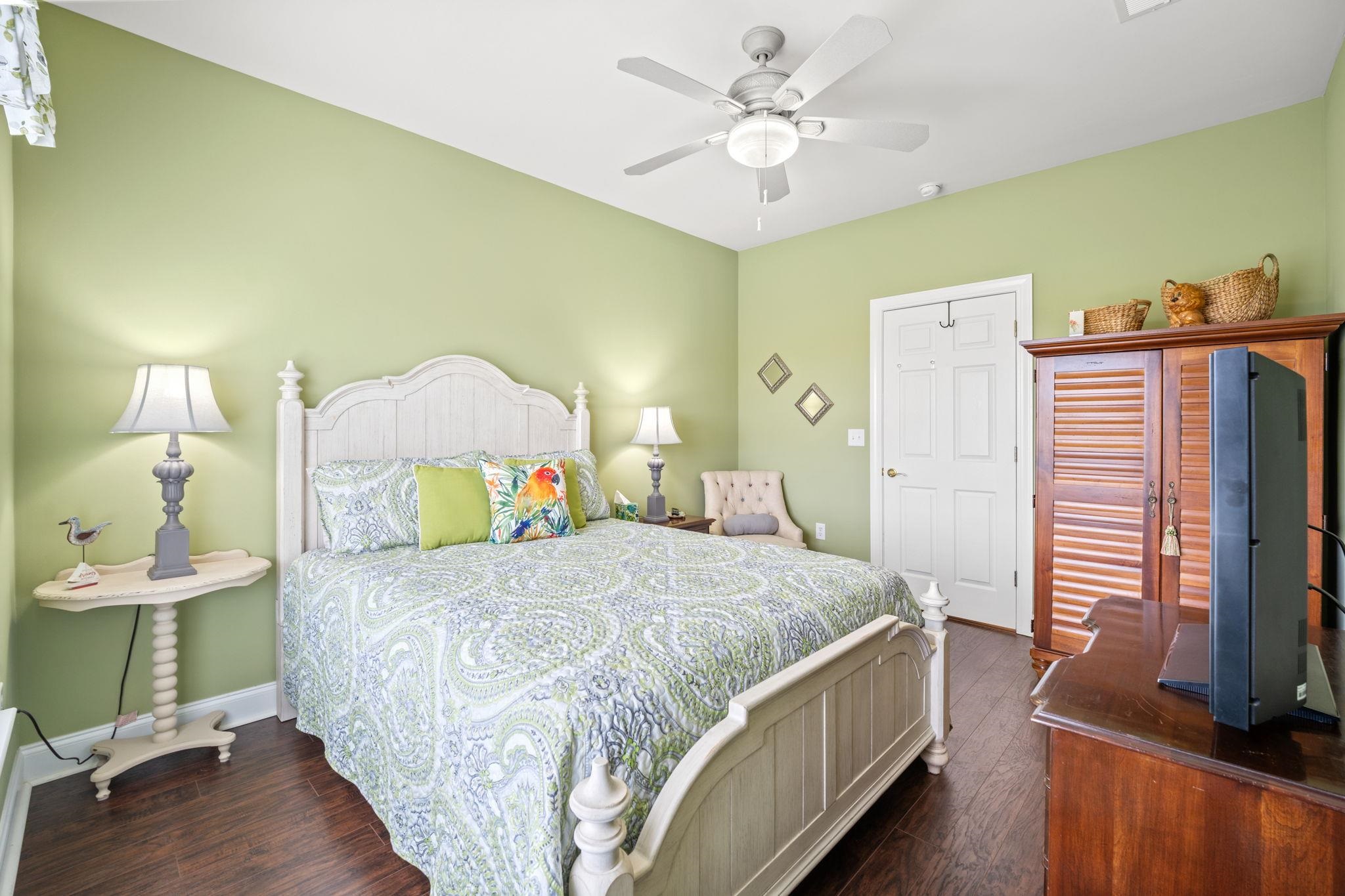 730 Pickering Dr. Unit: 201