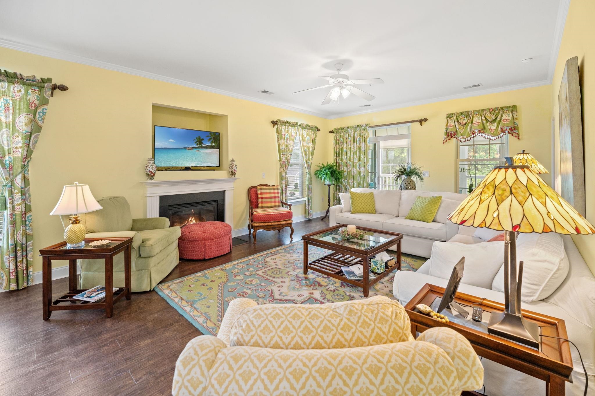 730 Pickering Dr. Unit: 201