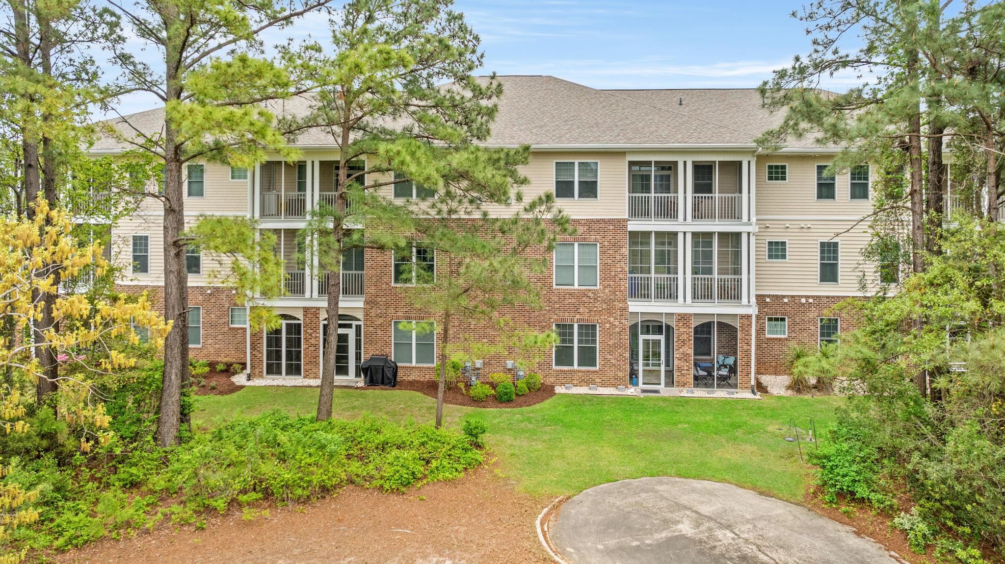 730 Pickering Dr. Unit: 201