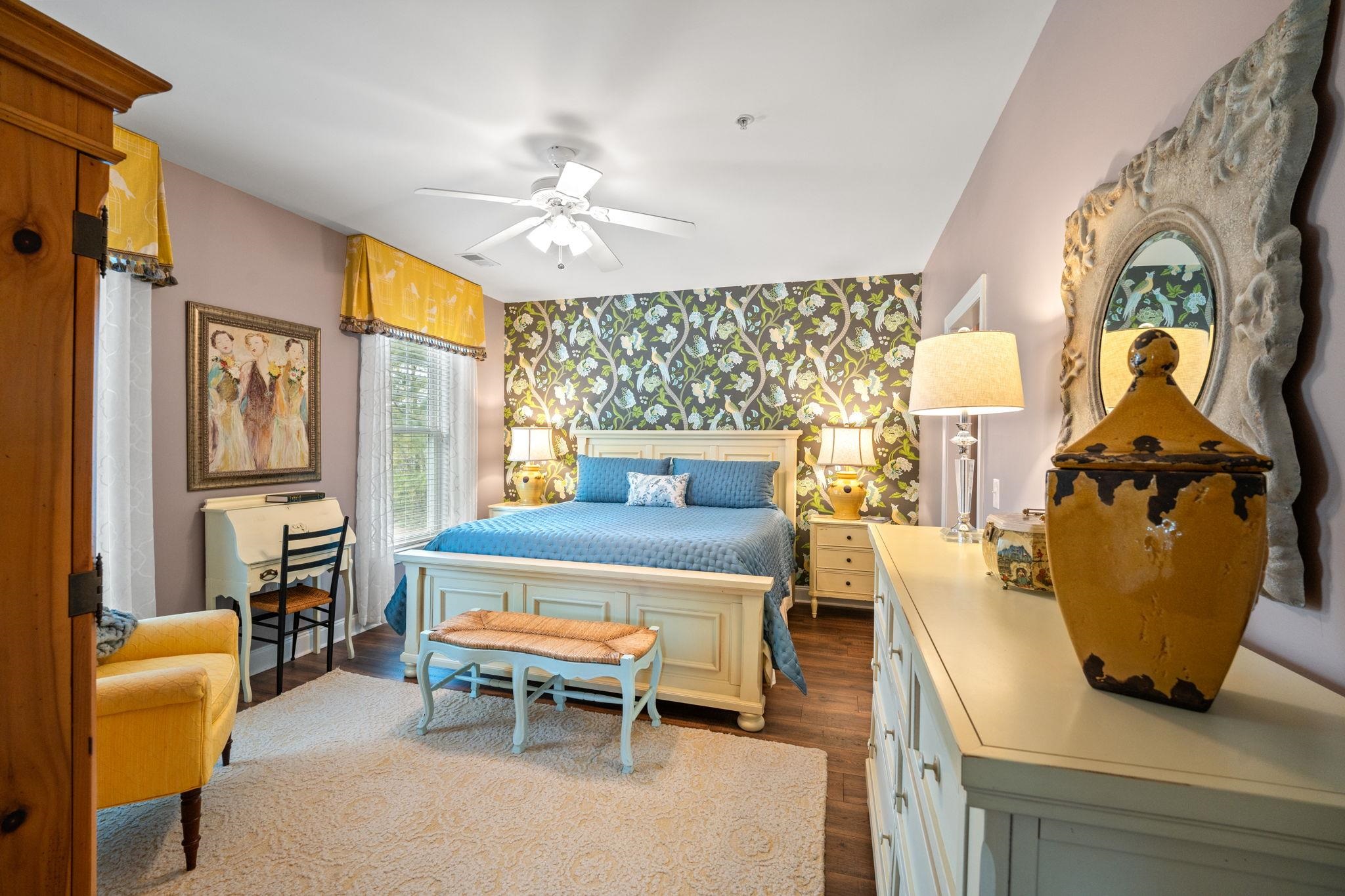 730 Pickering Dr. Unit: 201