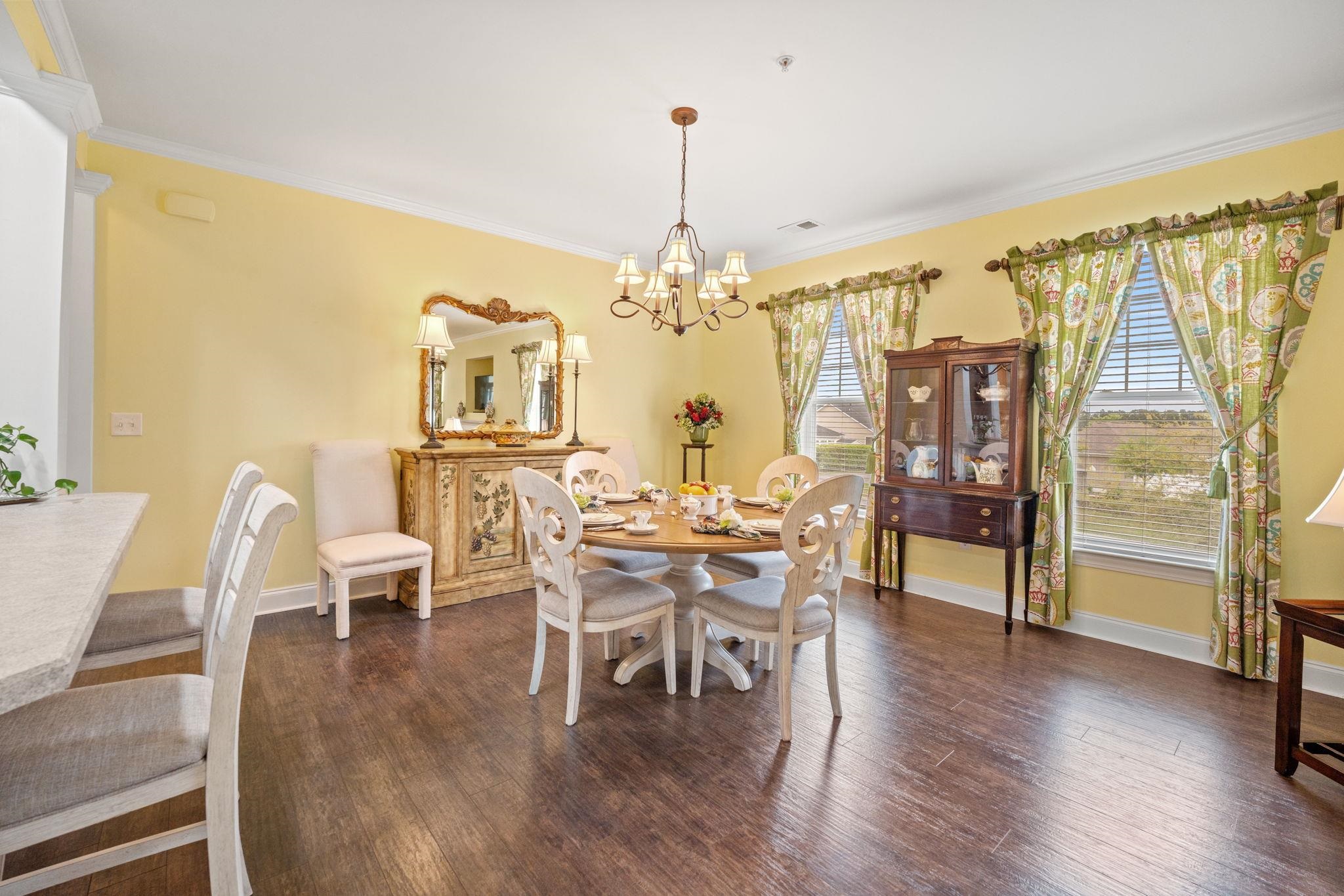 730 Pickering Dr. Unit: 201