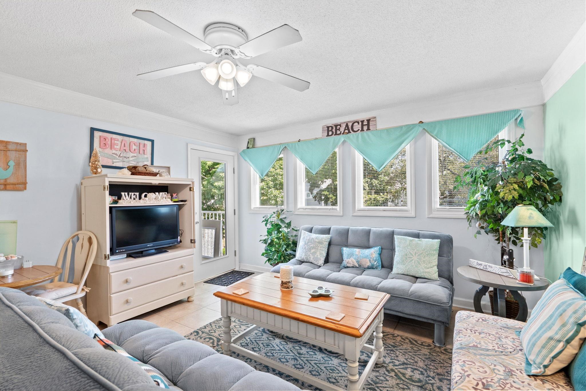5905 S Kings Hwy. Unit: 4301D