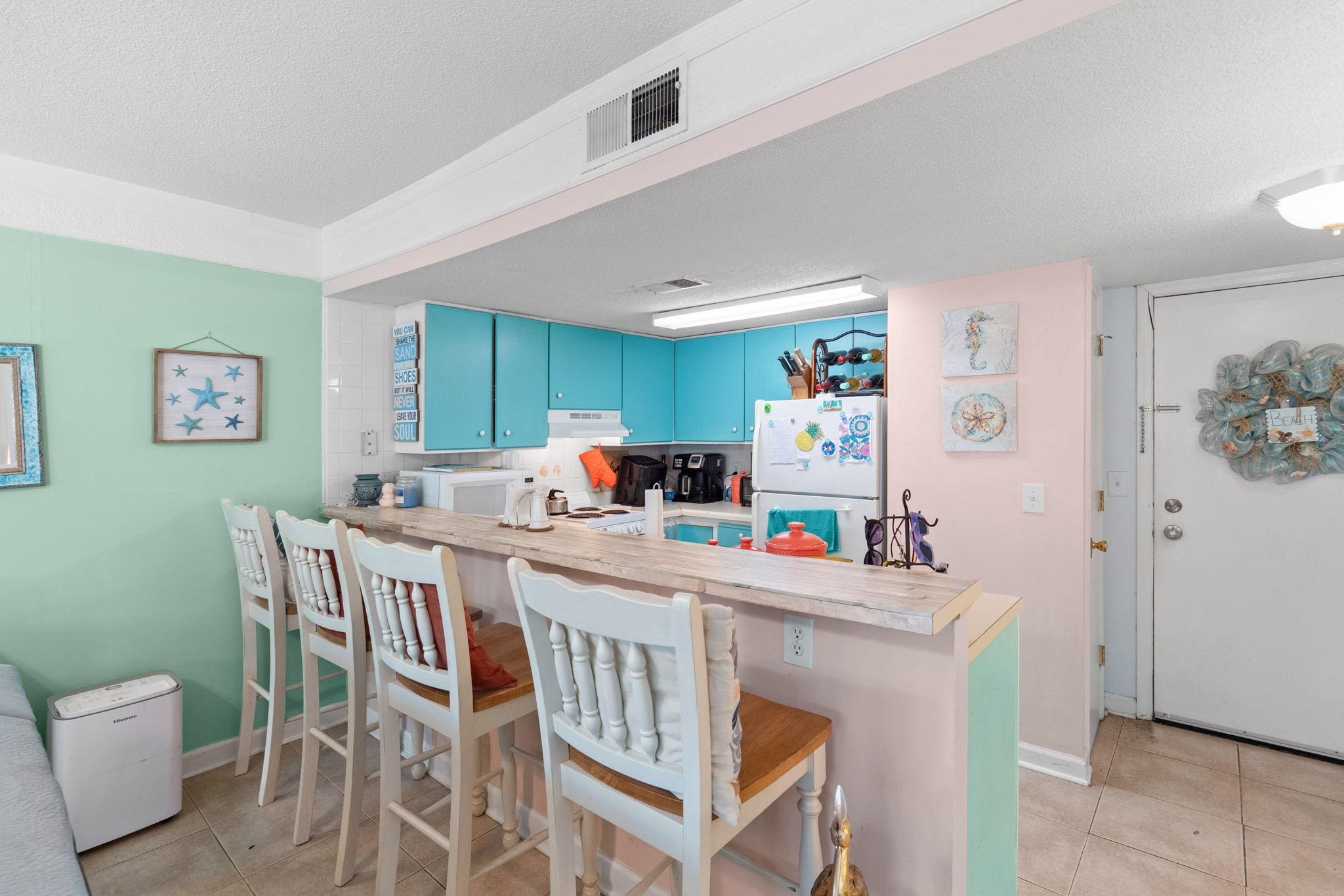 5905 S Kings Hwy. Unit: 4301D