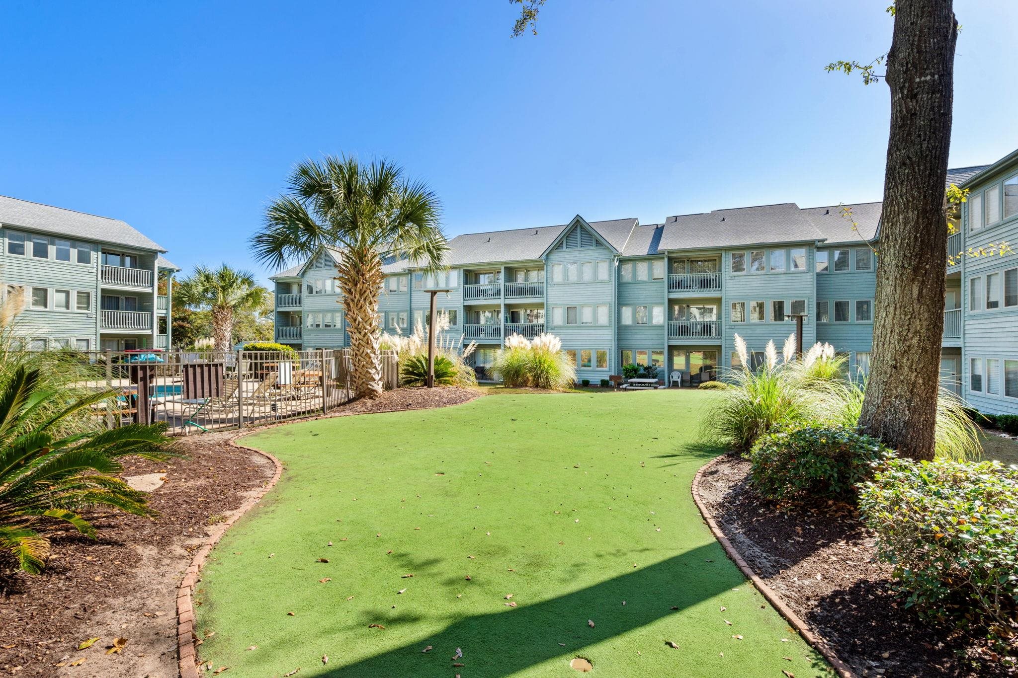 5905 S Kings Hwy. Unit: 4301D