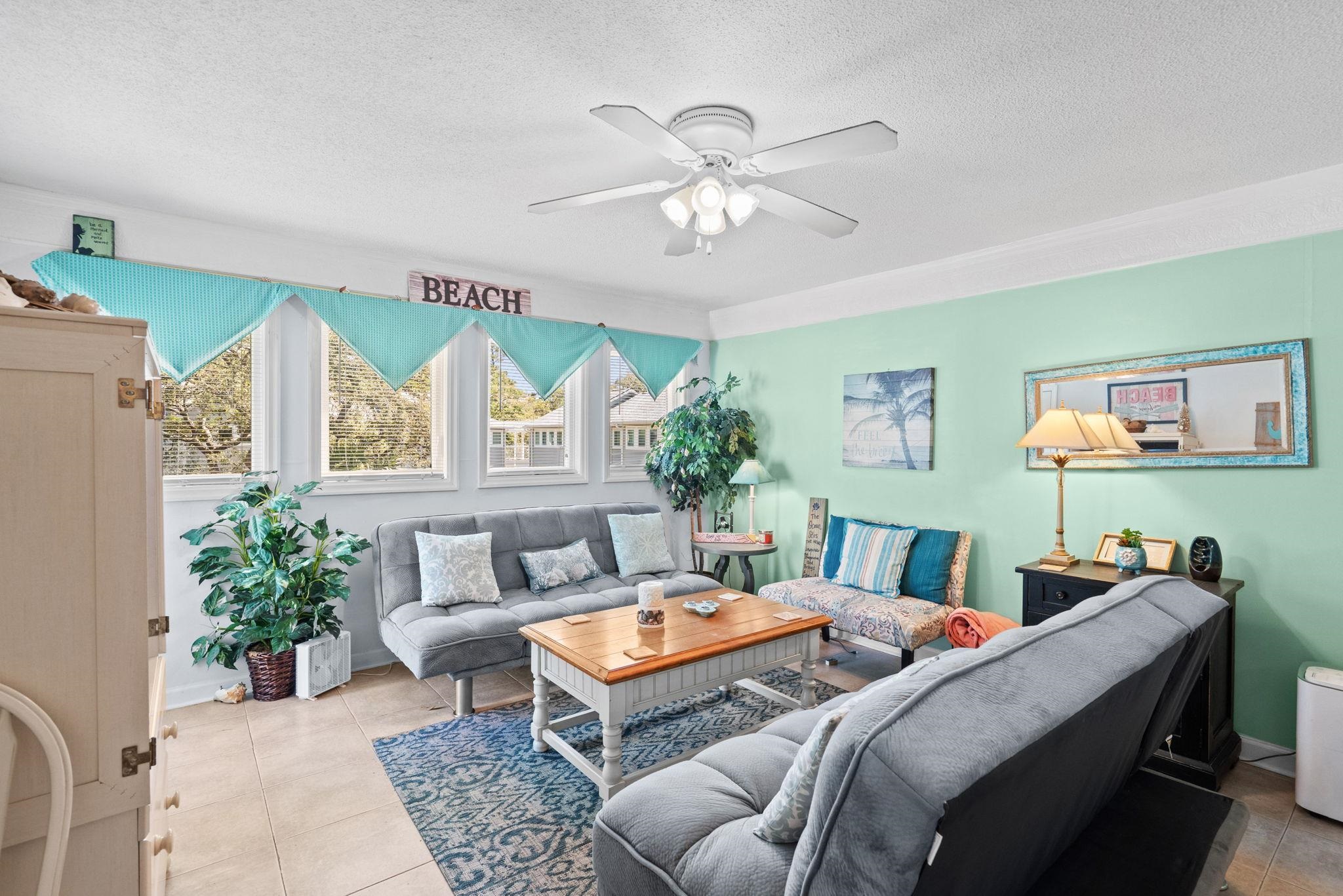 5905 S Kings Hwy. Unit: 4301D