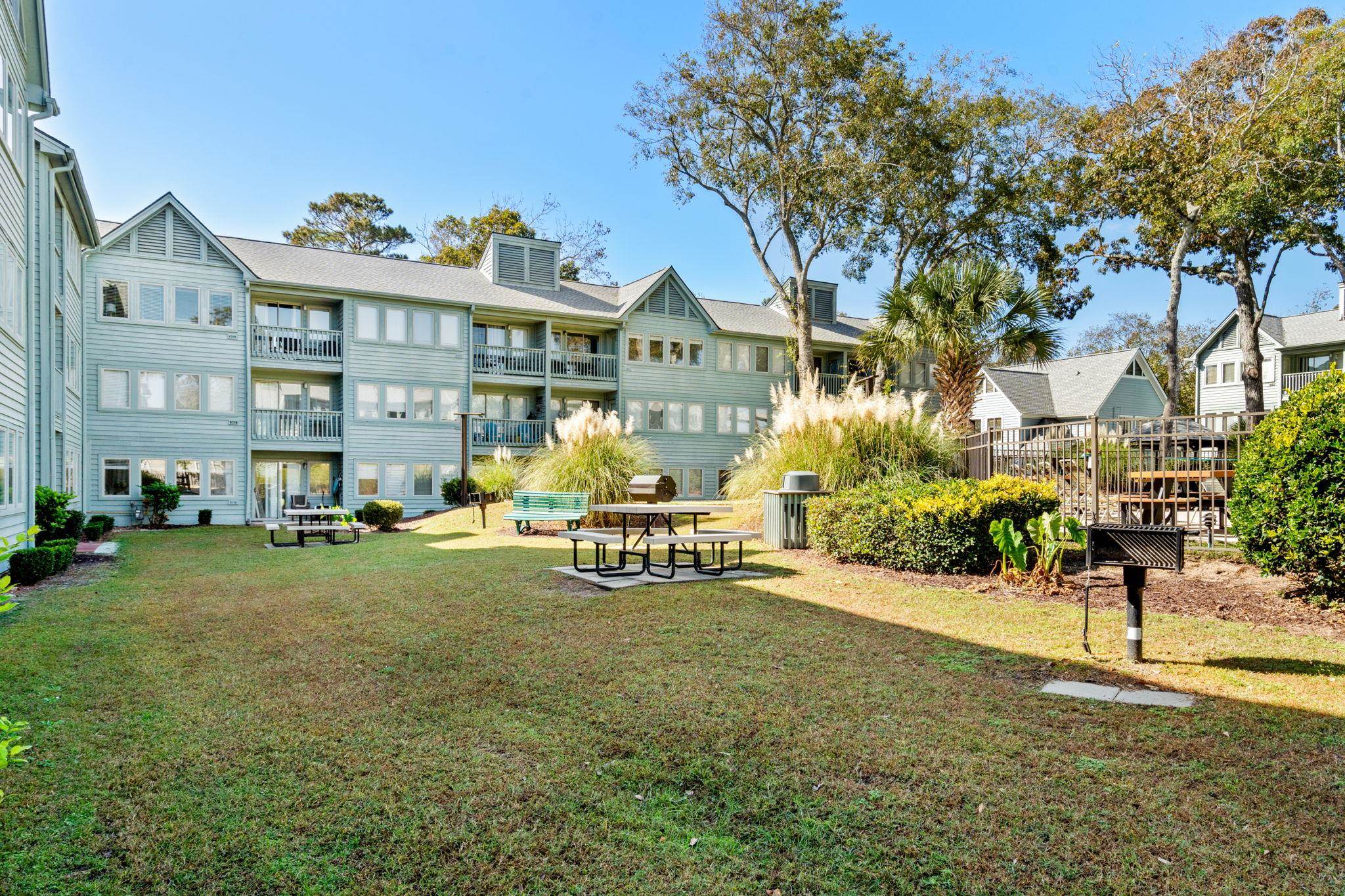 5905 S Kings Hwy. Unit: 4301D