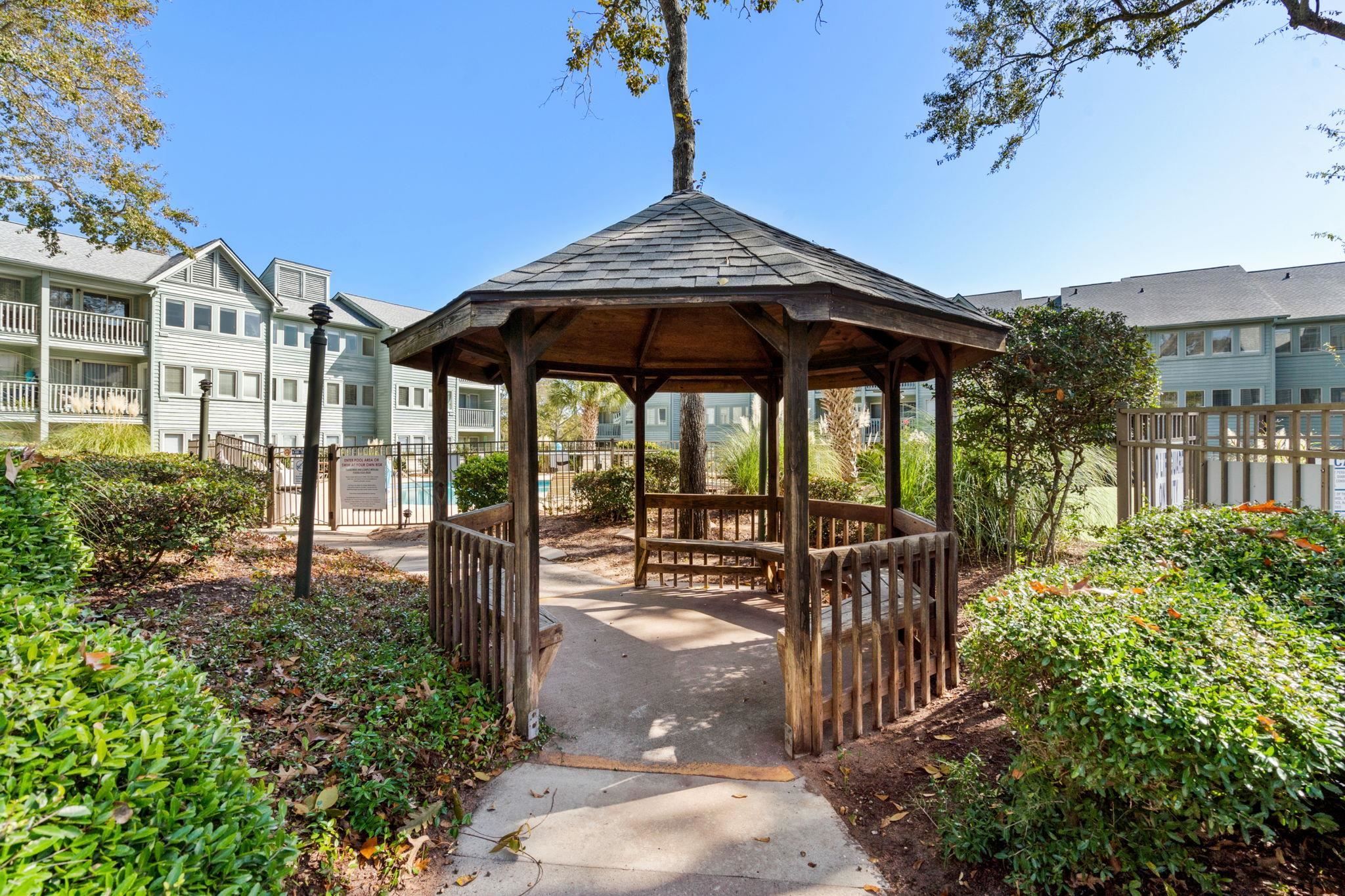 5905 S Kings Hwy. Unit: 4301D