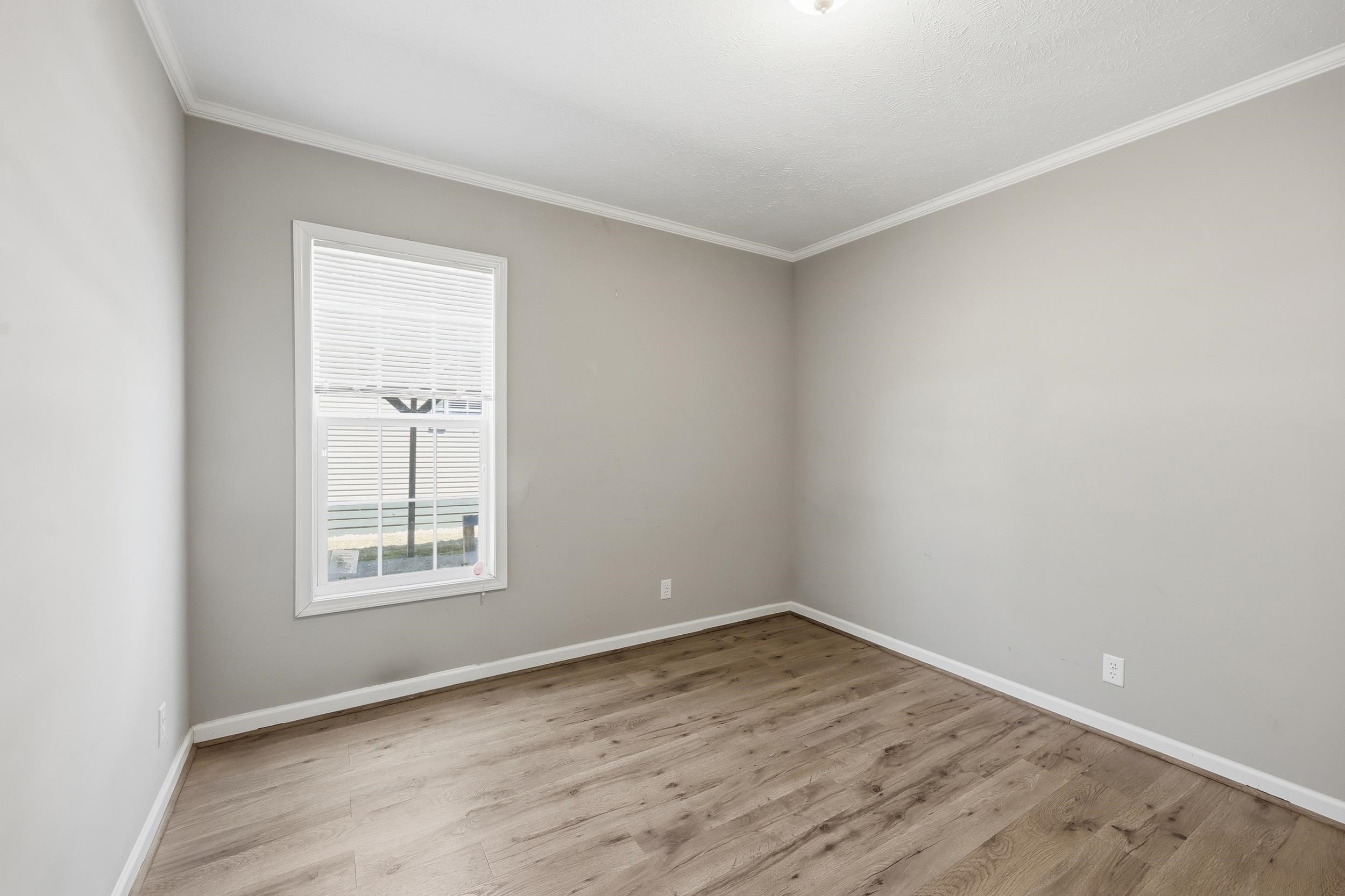 87 Beacon Ct.