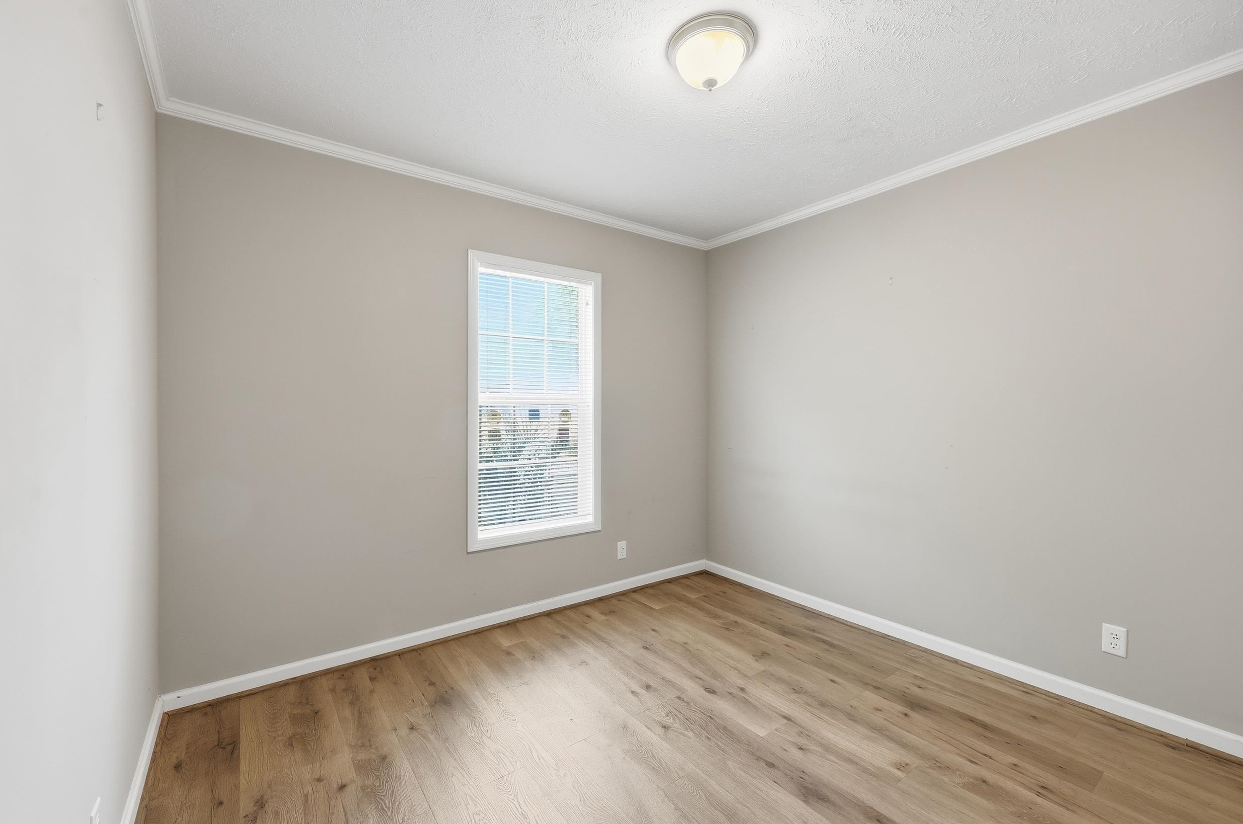 87 Beacon Ct.