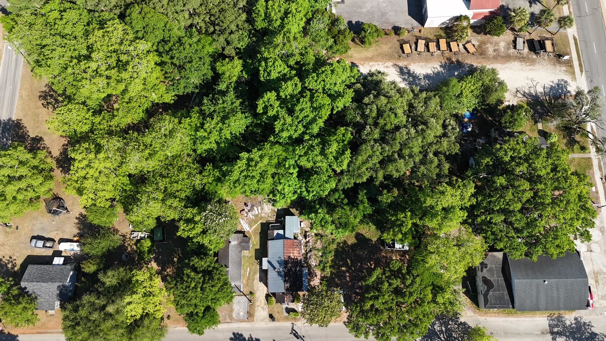 2304 Highmarket St.