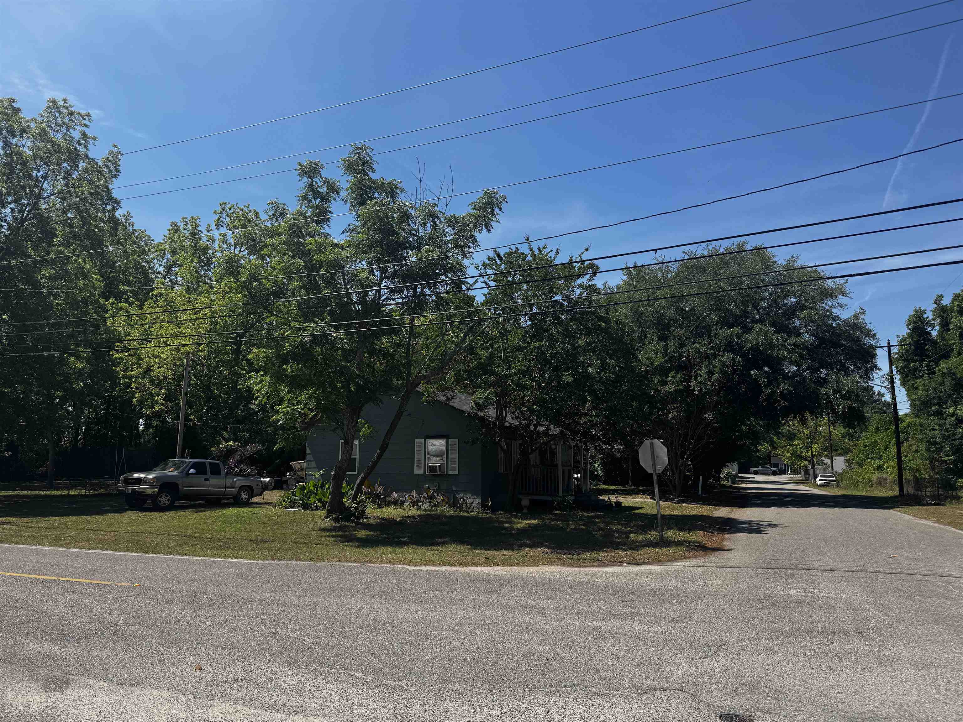 2304 Highmarket St.
