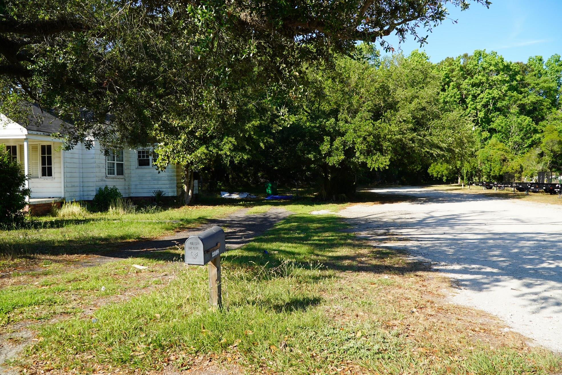 2304 Highmarket St.