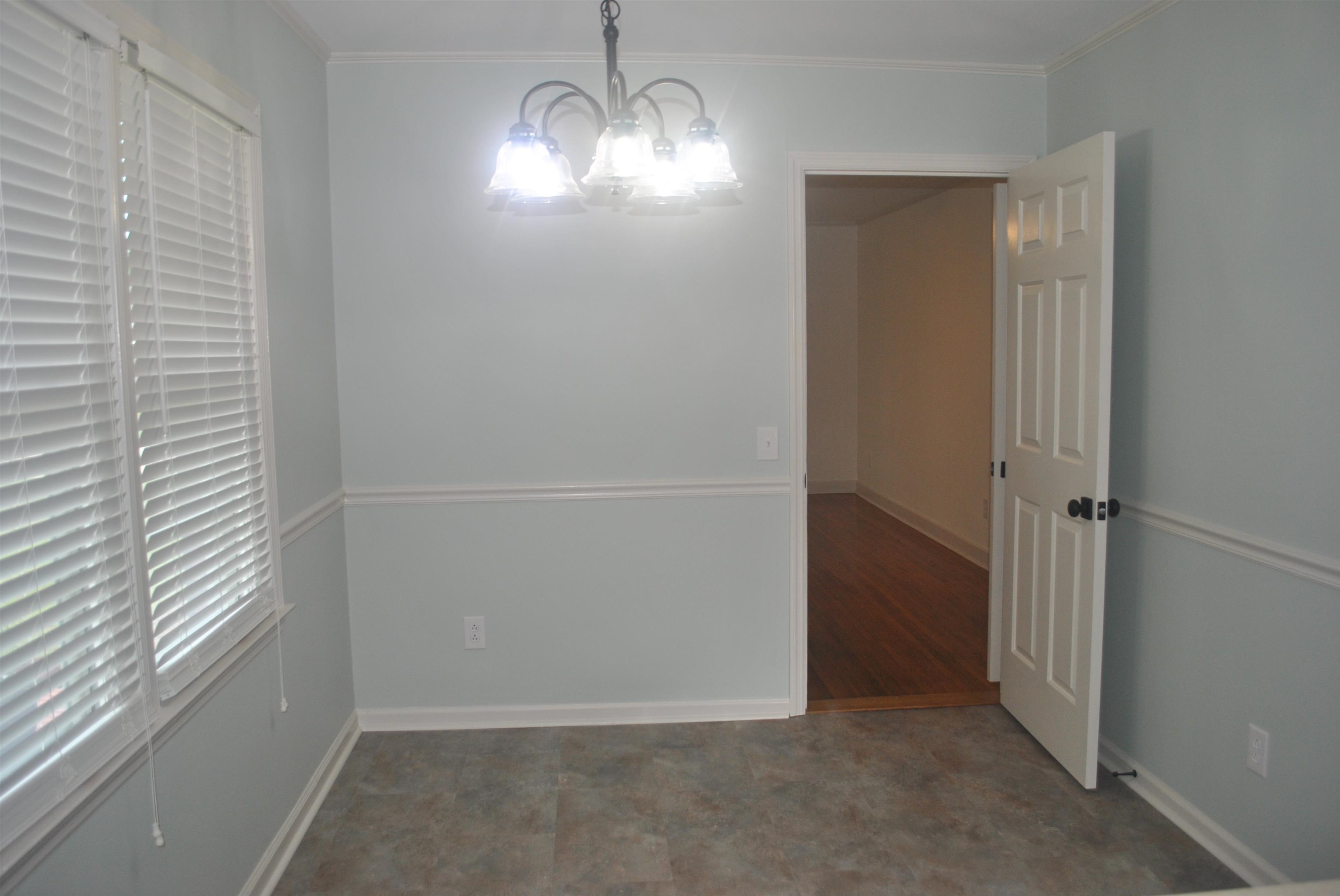 396 Lakewood Ave.