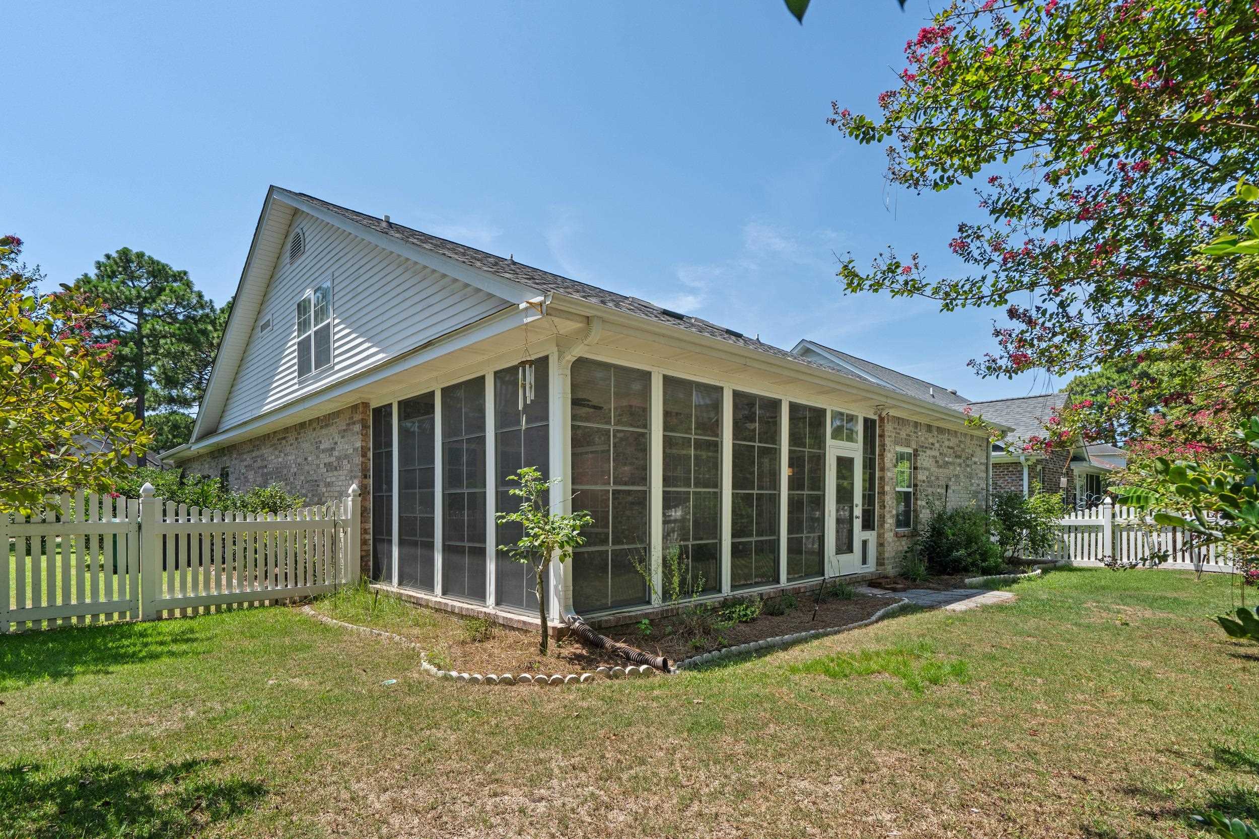 2119 Wentworth Dr.