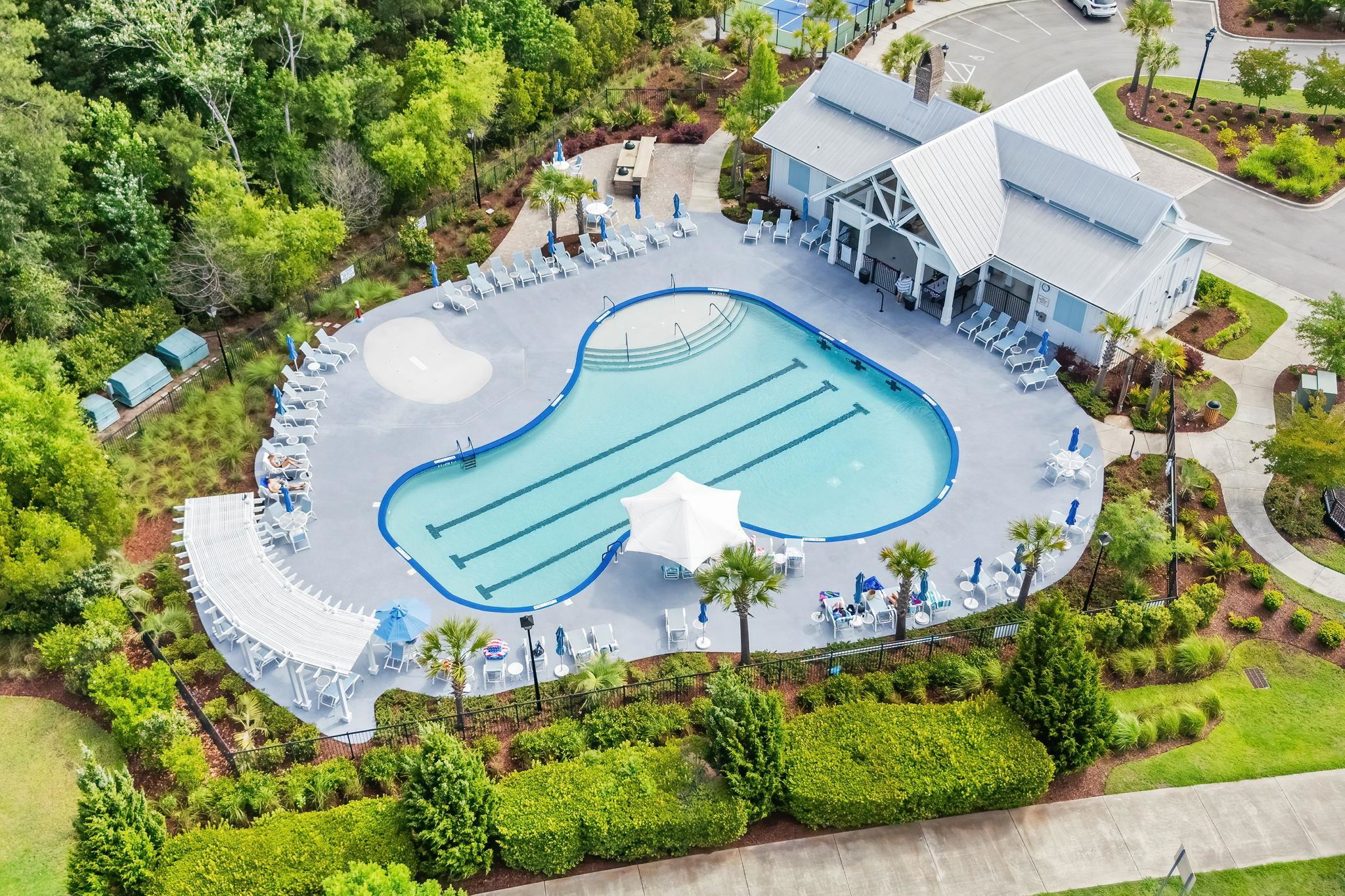 2435 Goldfinch Dr.