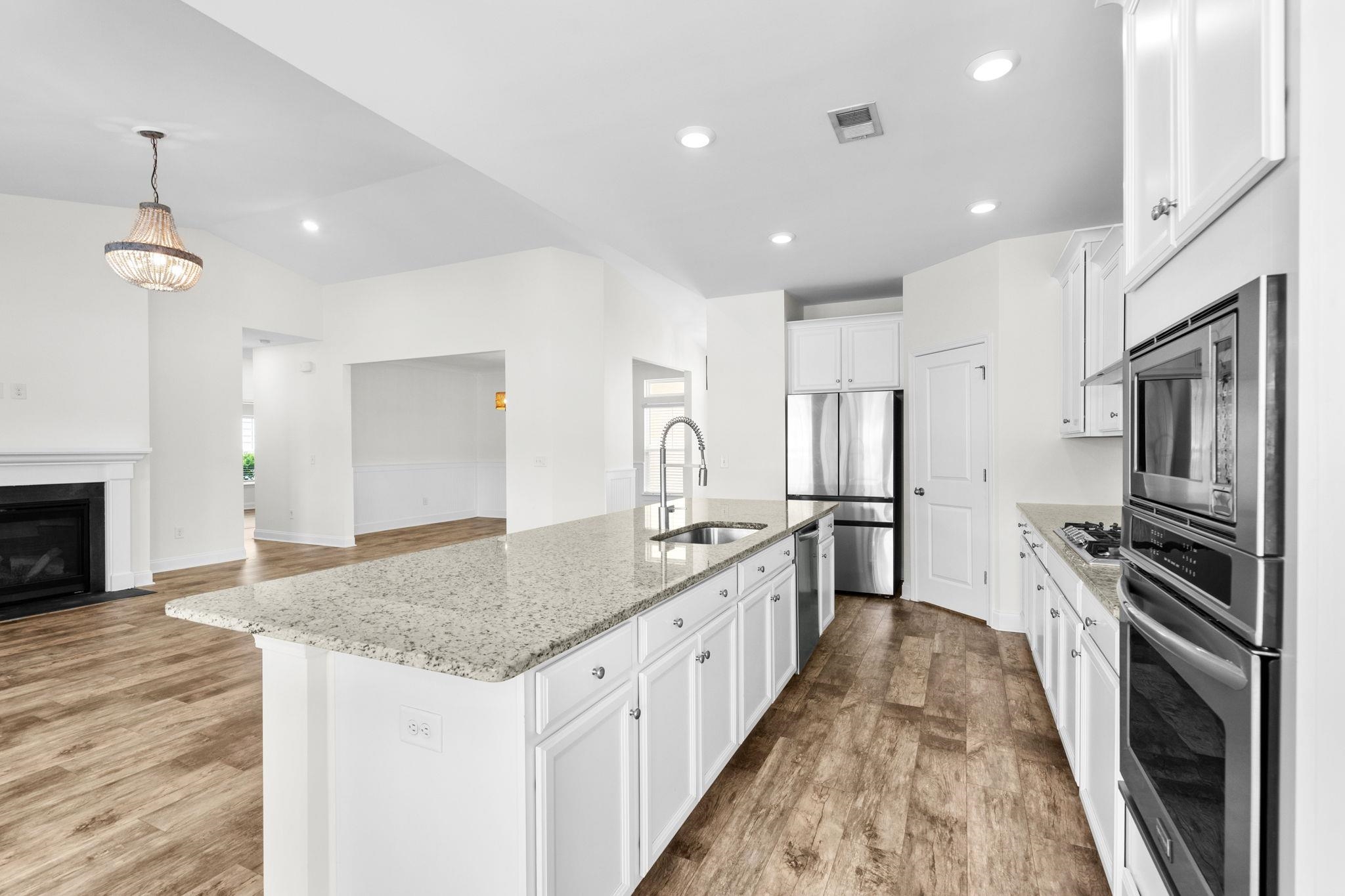 2435 Goldfinch Dr.
