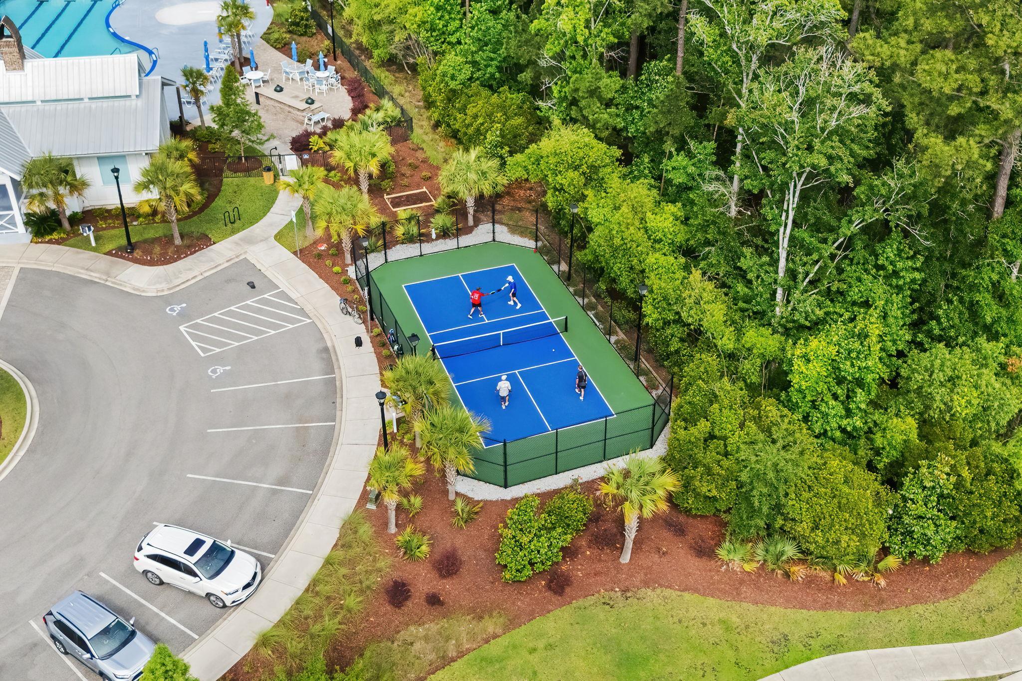 2435 Goldfinch Dr.